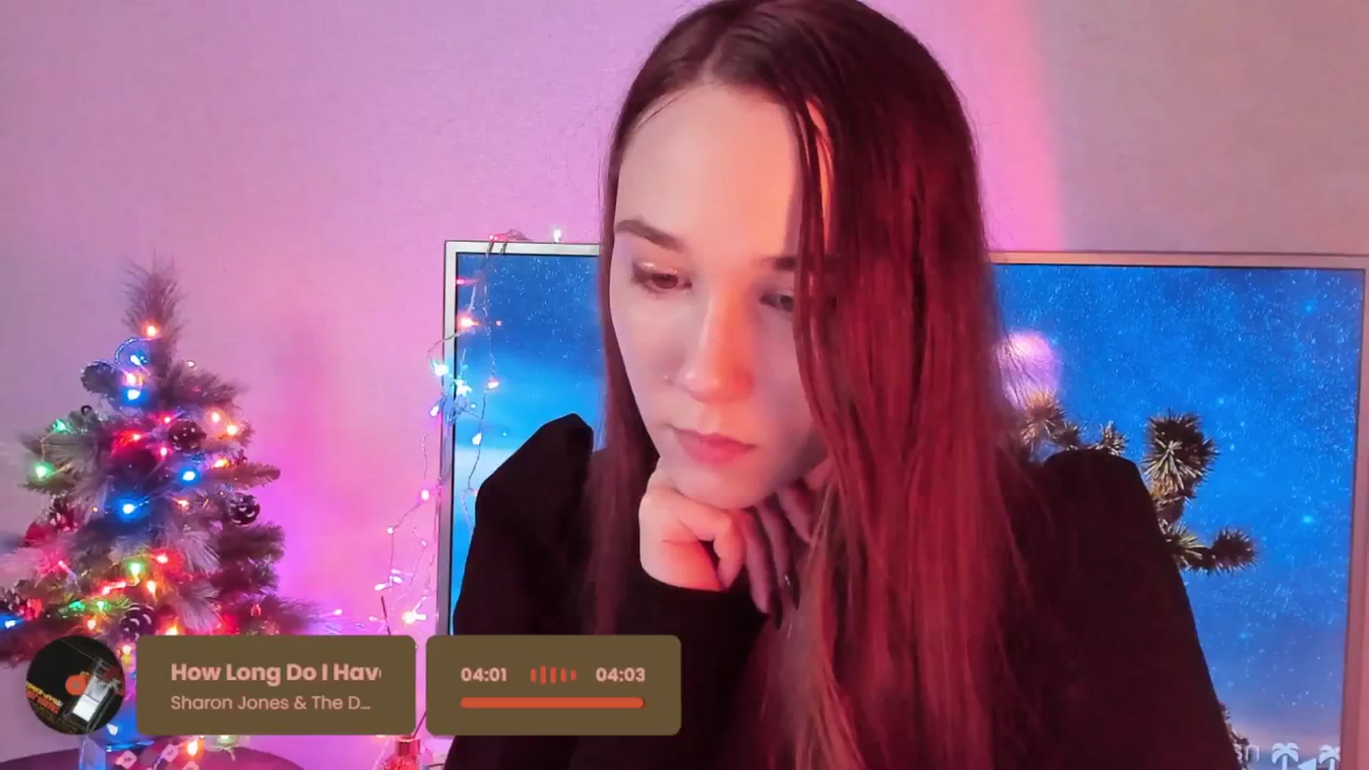 Gallery image thumbnail from Special_One's myfreecams stream on, 12/26/2025, 12:19 image 1 of 20