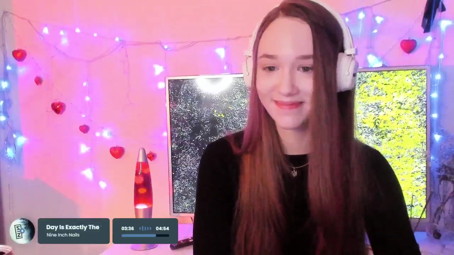 Gallery image thumbnail from Special_One's myfreecams stream on, 04/19/2026, 09:39 image 5 of 20