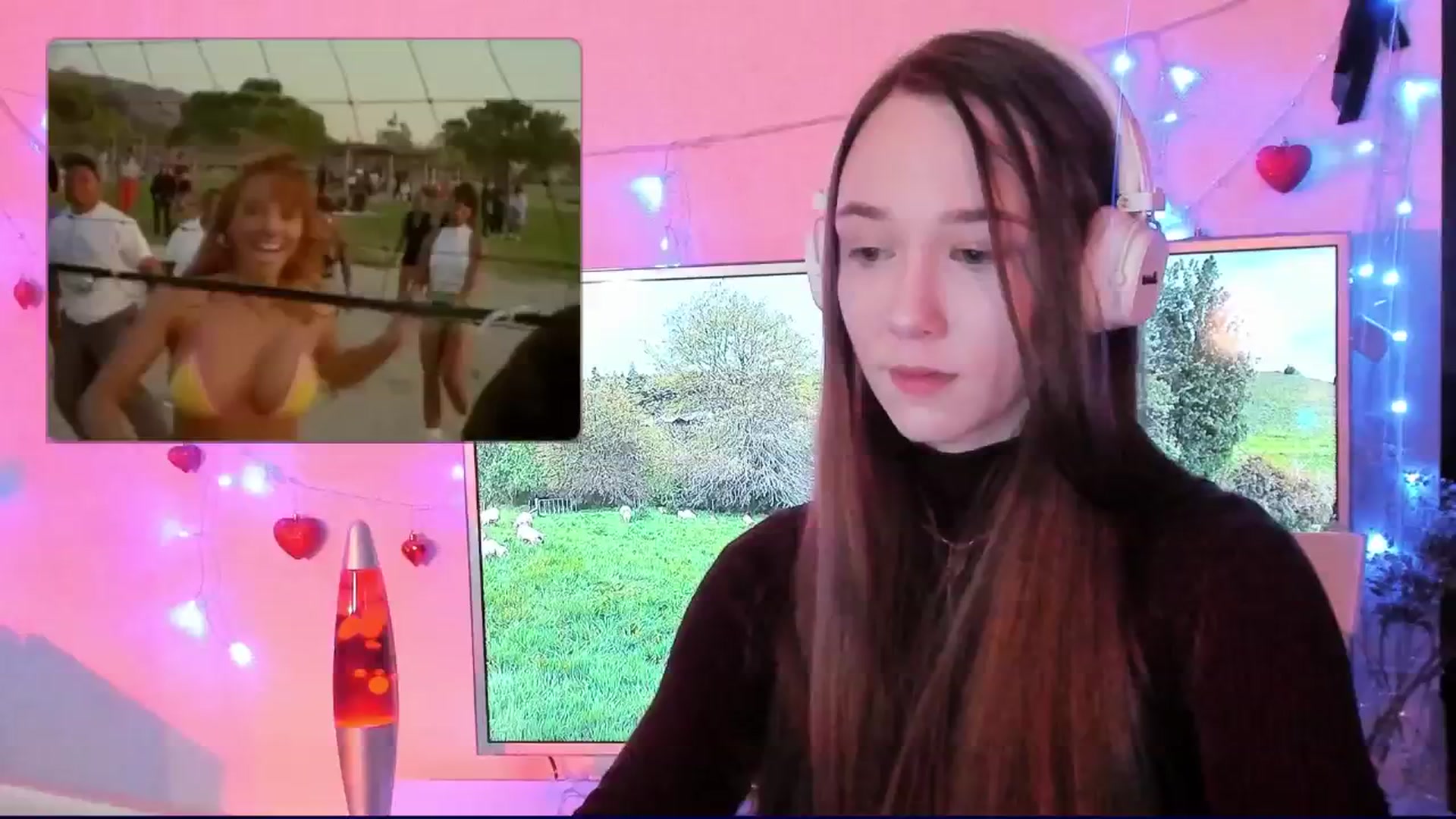 Gallery image thumbnail from Special_One's myfreecams stream on, 04/25/2026, 24:32 image 3 of 20