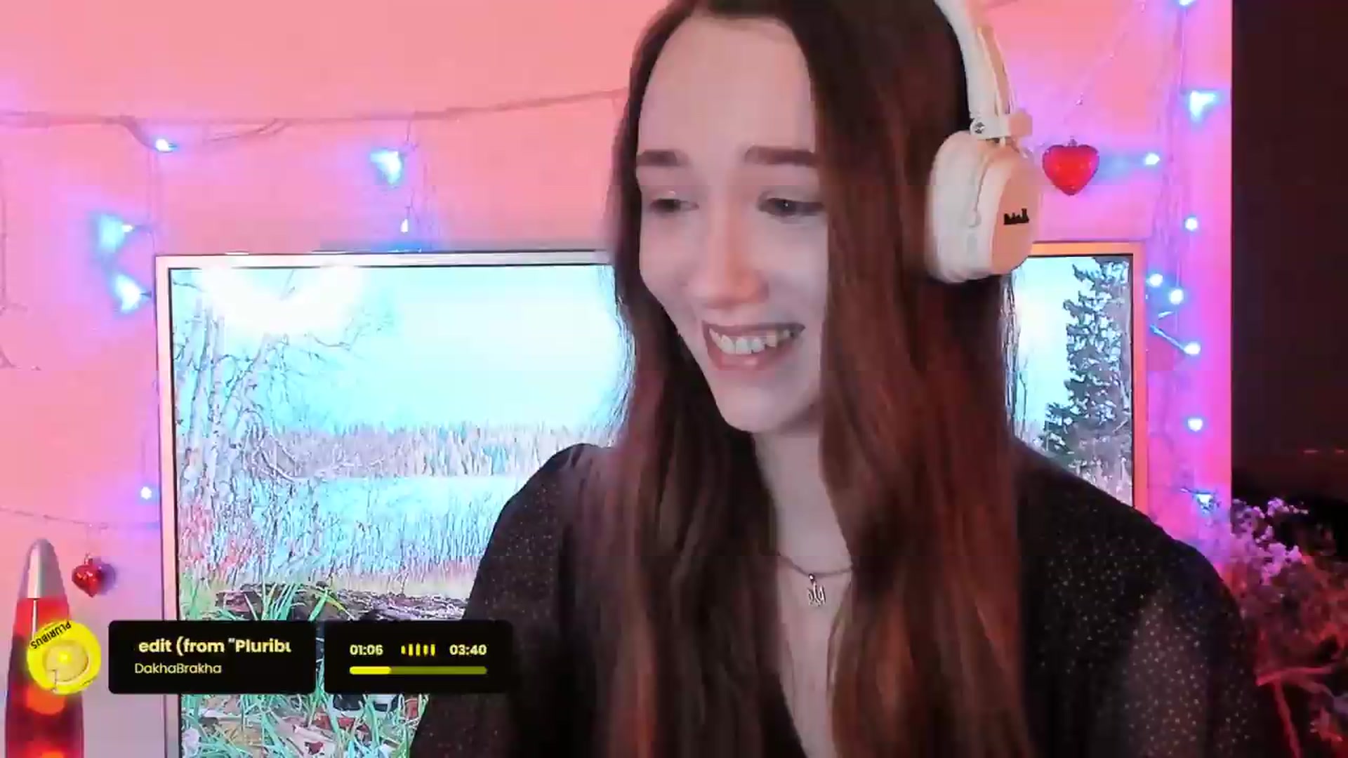 Gallery image thumbnail from Special_One's myfreecams stream on, 05/09/2026, 01:08 image 7 of 20