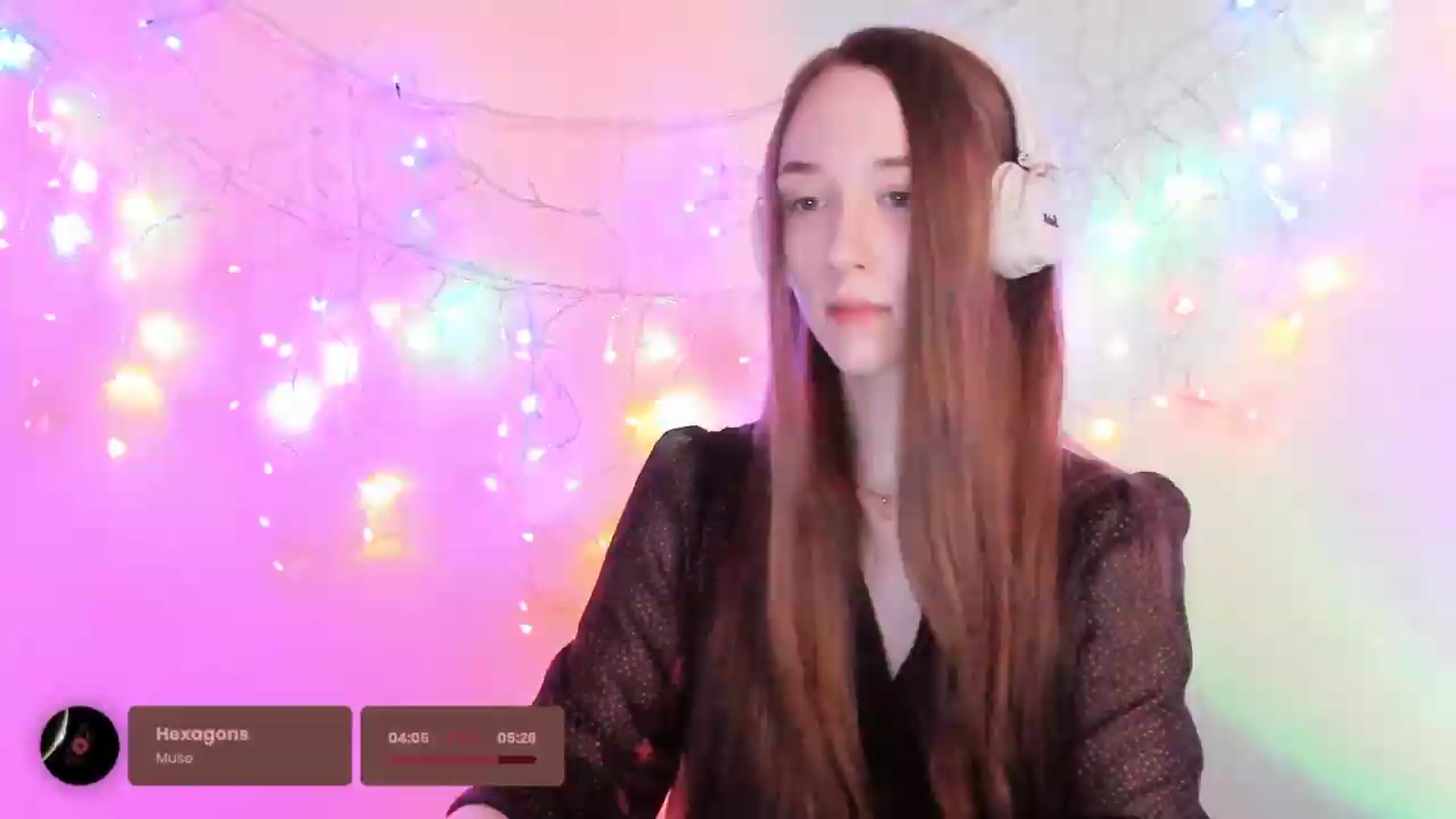 Gallery image thumbnail from Special_One's myfreecams stream on, 05/24/2026, 04:21 image 6 of 20