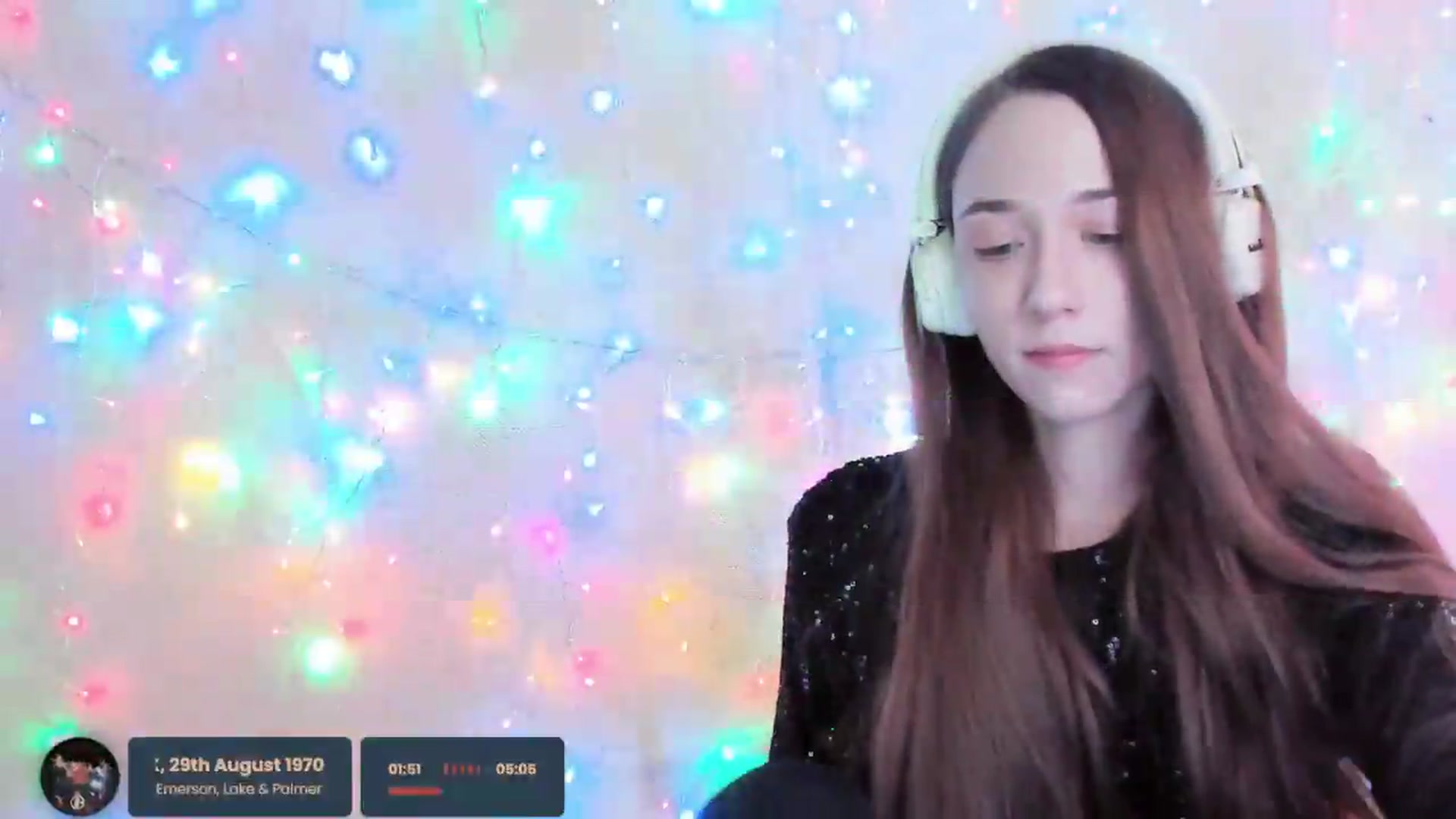 Gallery image thumbnail from Special_One's myfreecams stream on, 05/31/2026, 06:03 image 15 of 20