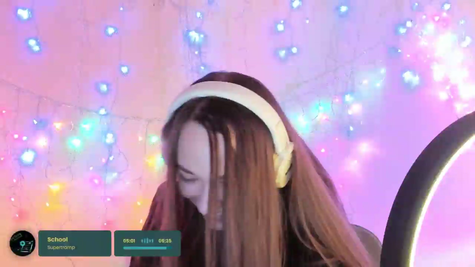Gallery image thumbnail from Special_One's myfreecams stream on, 06/21/2026, 13:54 image 19 of 20