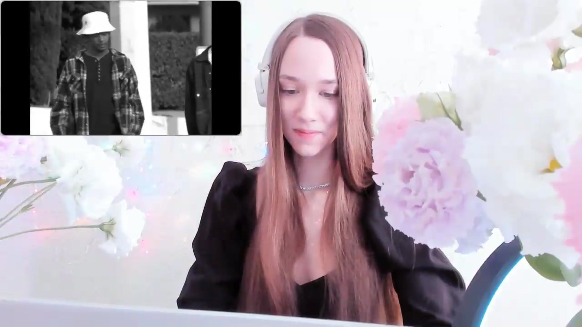 Gallery image thumbnail from Special_One's myfreecams stream on, 06/28/2026, 09:50 image 3 of 20