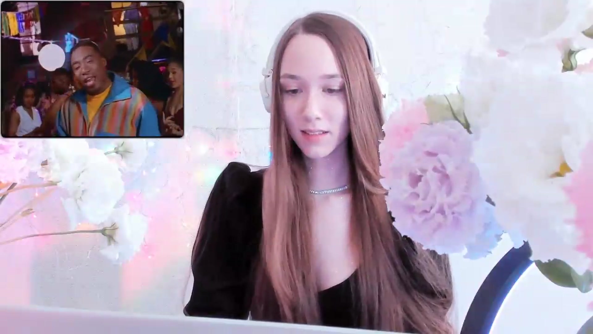 Gallery image thumbnail from Special_One's myfreecams stream on, 06/28/2026, 09:50 image 2 of 20