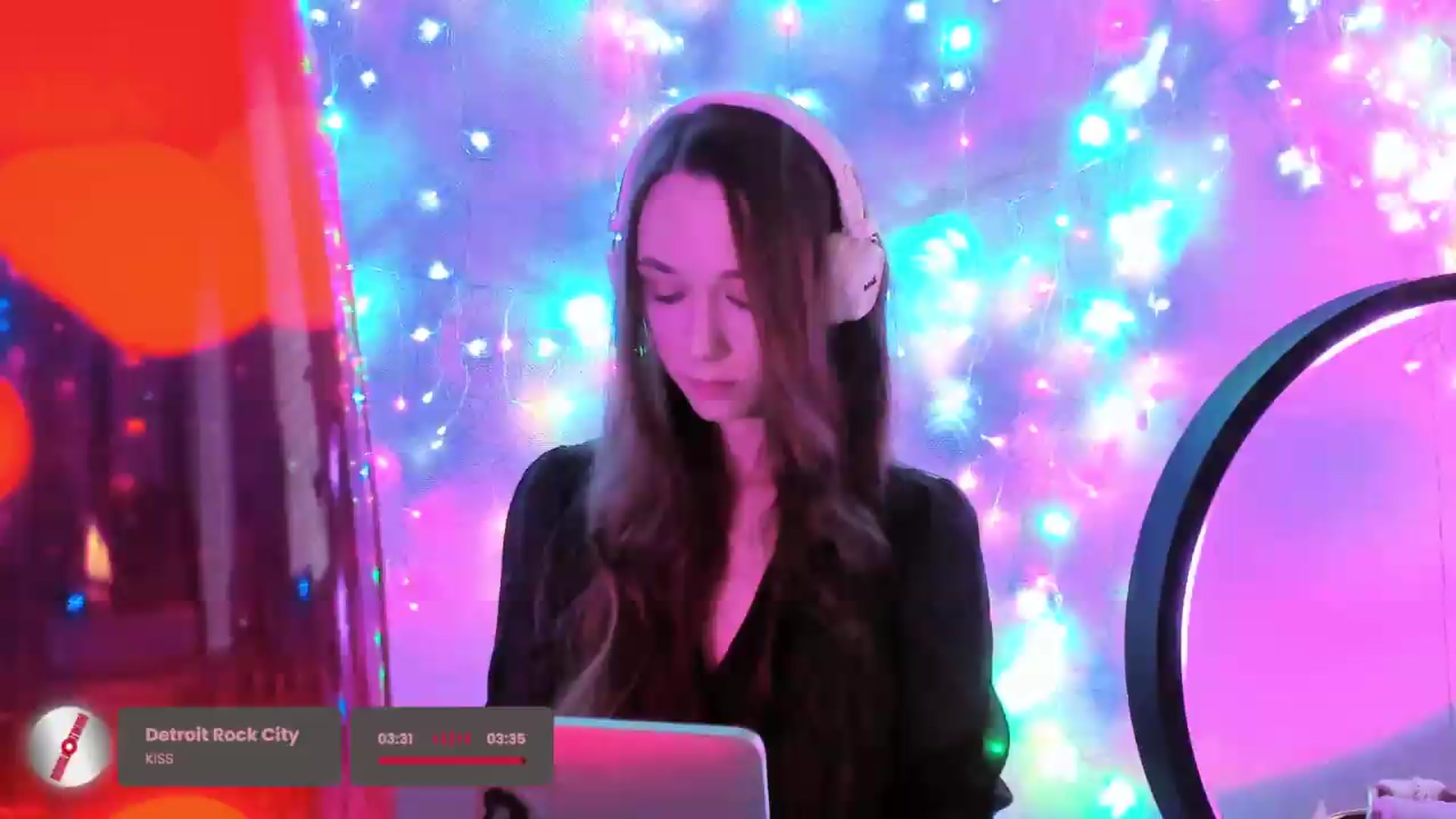 Gallery image thumbnail from Special_One's myfreecams stream on, 07/05/2026, 06:44 image 1 of 20