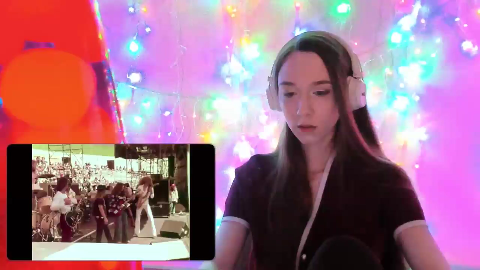 Gallery image thumbnail from Special_One's myfreecams stream on, 07/19/2026, 06:19 image 1 of 20