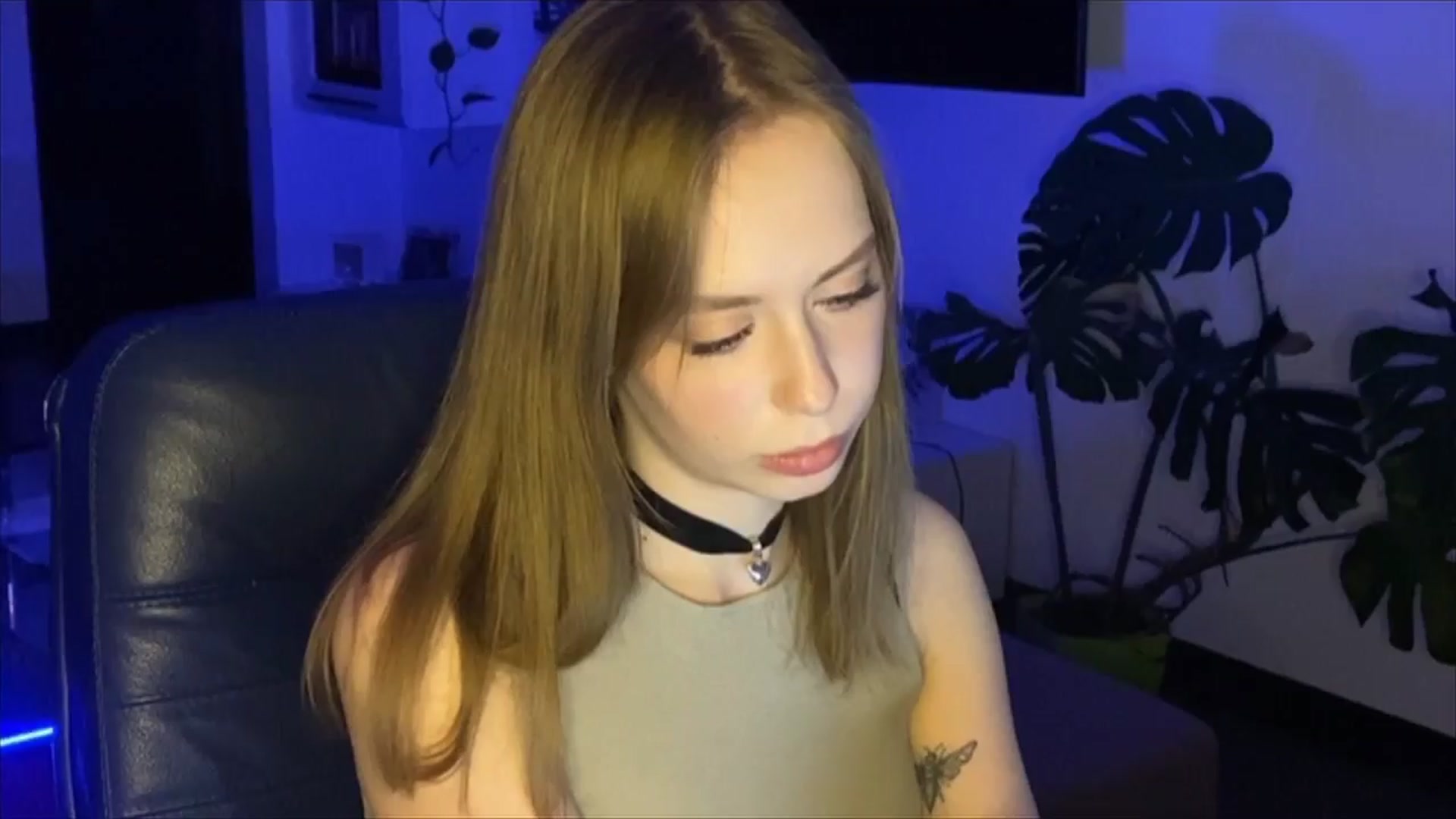 Gallery image thumbnail from Spectre's myfreecams stream on, 03/26/2024, 24:25 image 14 of 20