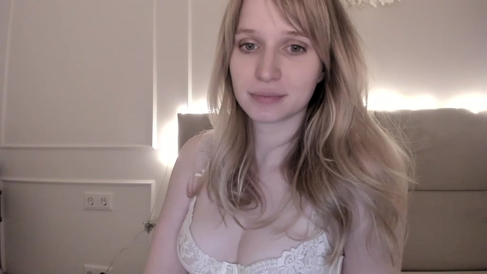 Gallery image thumbnail from Speculoos_'s myfreecams stream on, 12/06/2022, 21:20 image 4 of 20