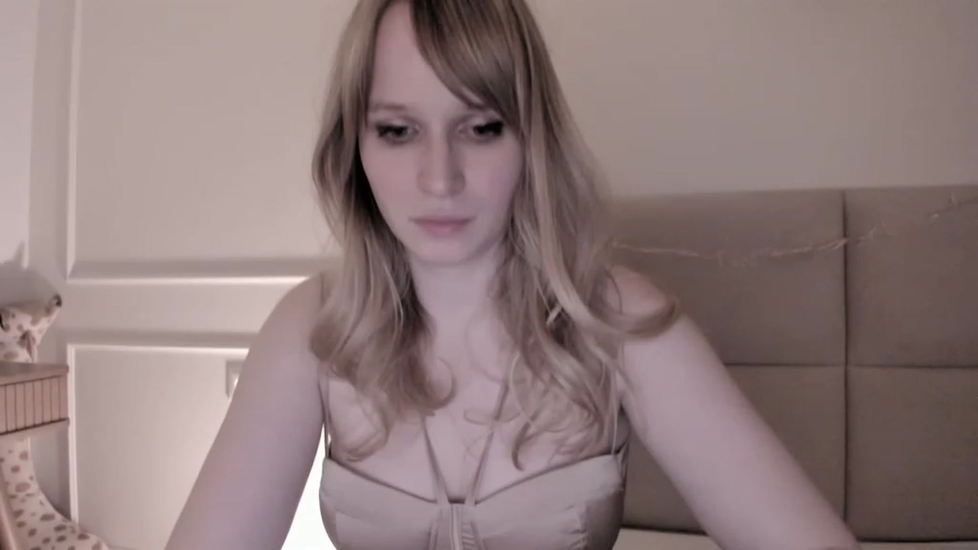 Gallery image thumbnail from Speculoos_'s myfreecams stream on, 12/21/2022, 20:58 image 18 of 20