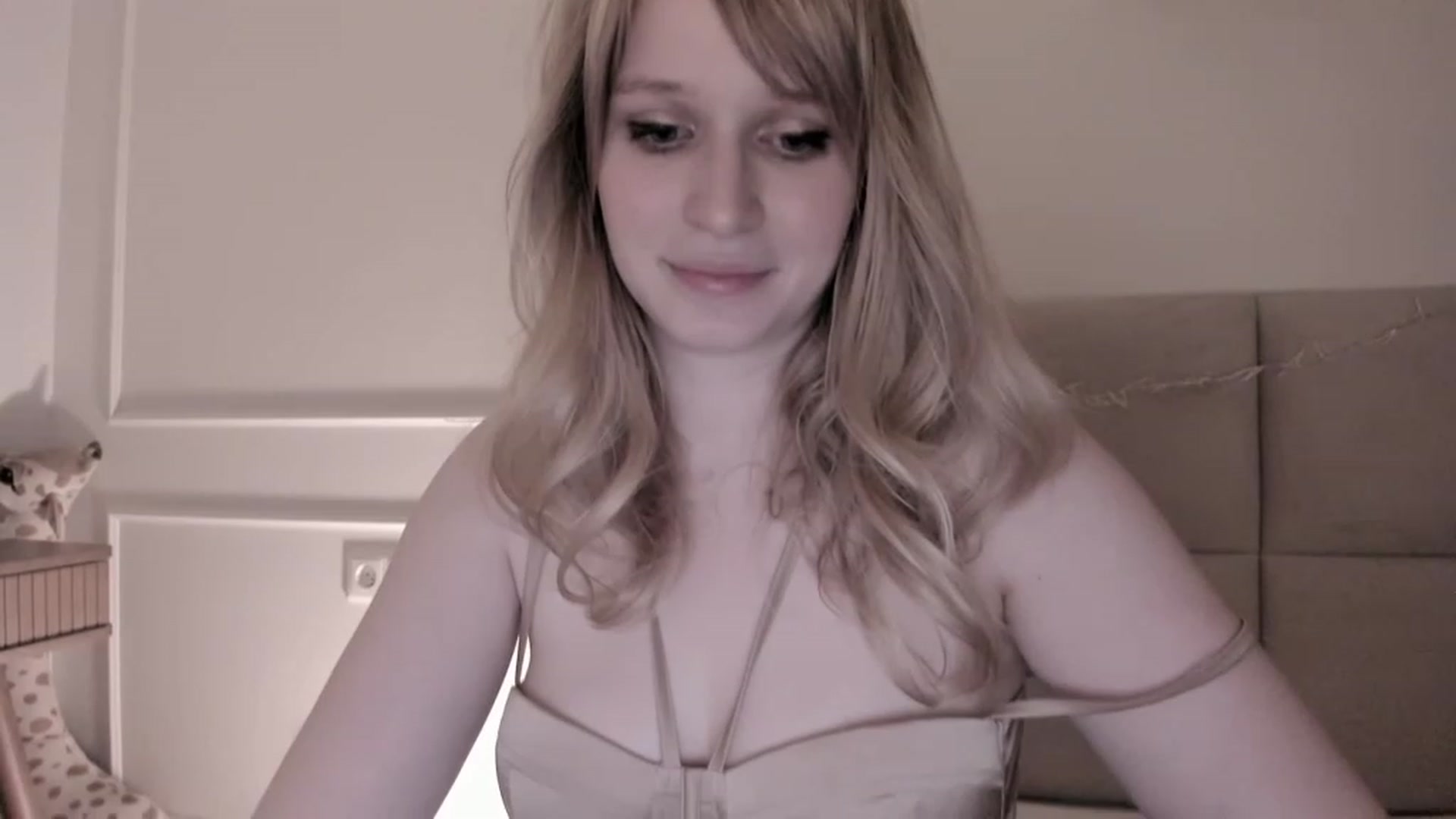 Gallery image thumbnail from Speculoos_'s myfreecams stream on, 12/21/2022, 20:58 image 11 of 20
