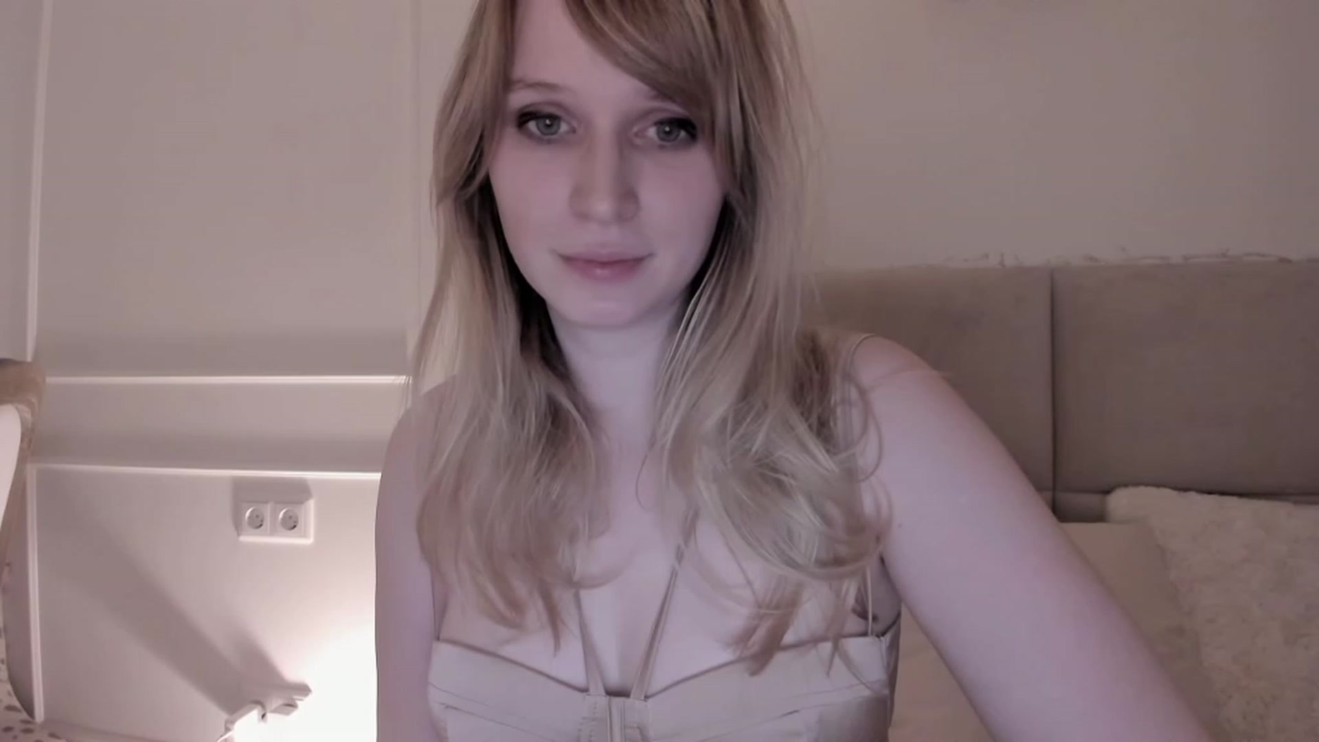 Gallery image thumbnail from Speculoos_'s myfreecams stream on, 01/18/2023, 21:15 image 3 of 20