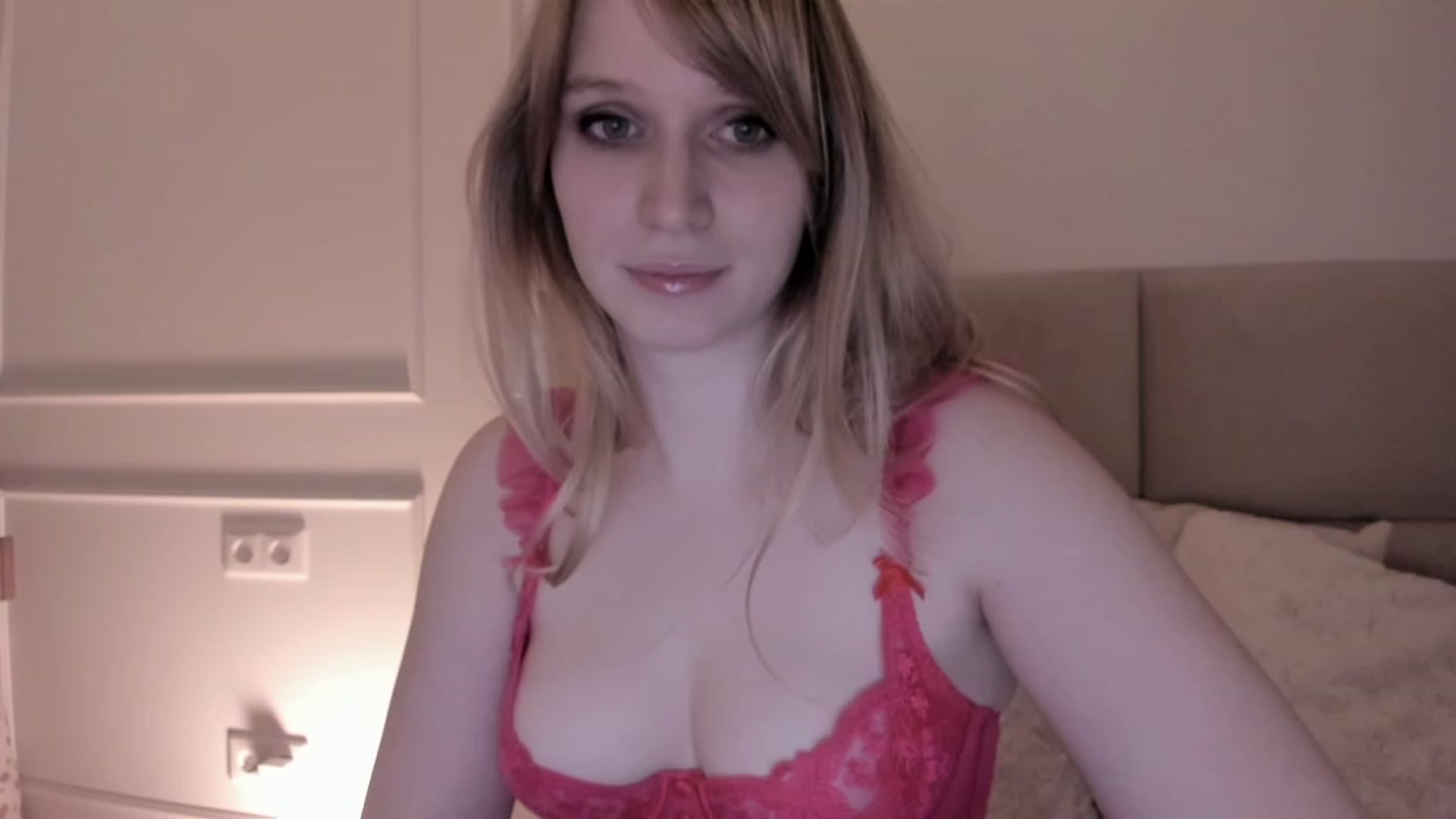 Gallery image thumbnail from Speculoos_'s myfreecams stream on, 01/28/2023, 20:57 image 7 of 20