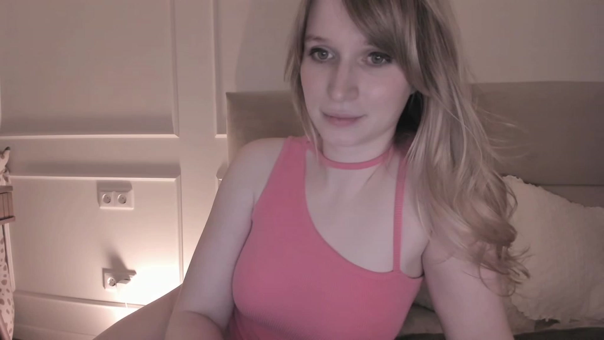Gallery image thumbnail from Speculoos_'s myfreecams stream on, 02/02/2023, 20:54 image 13 of 20