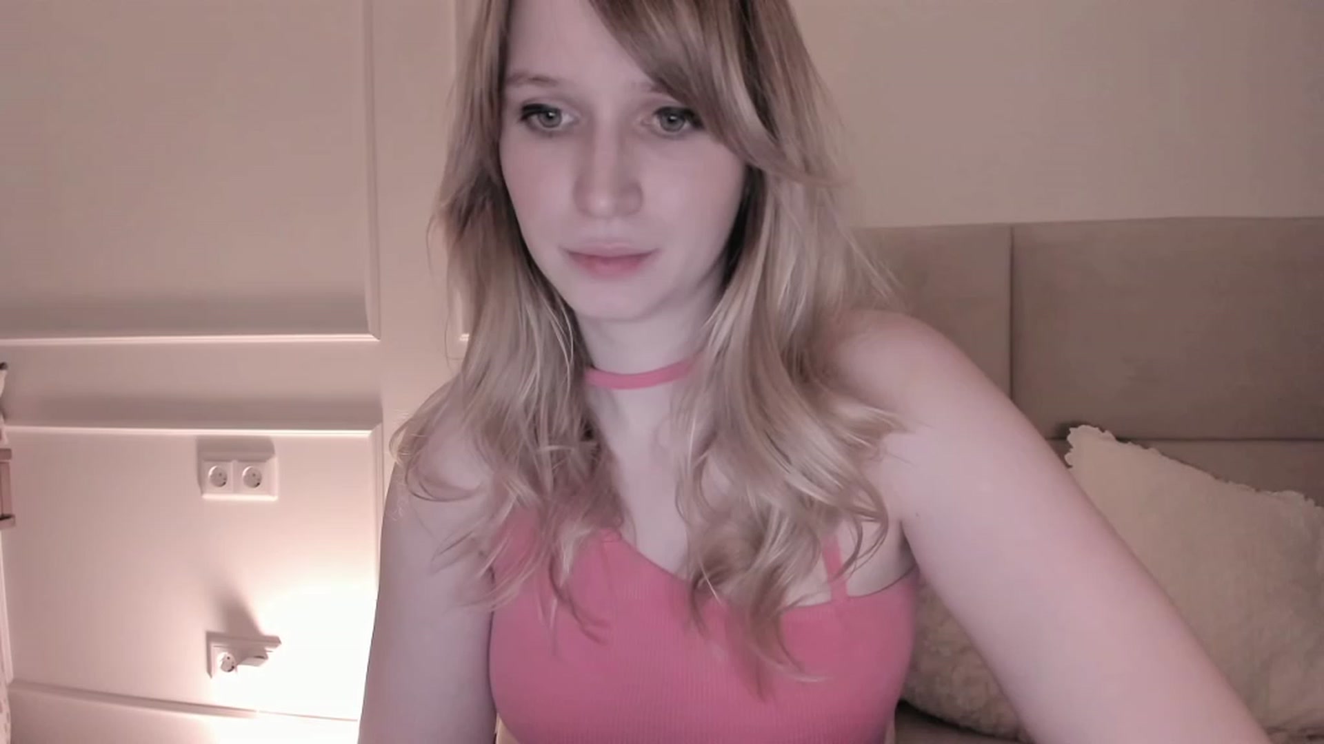 Gallery image thumbnail from Speculoos_'s myfreecams stream on, 02/02/2023, 20:54 image 2 of 20