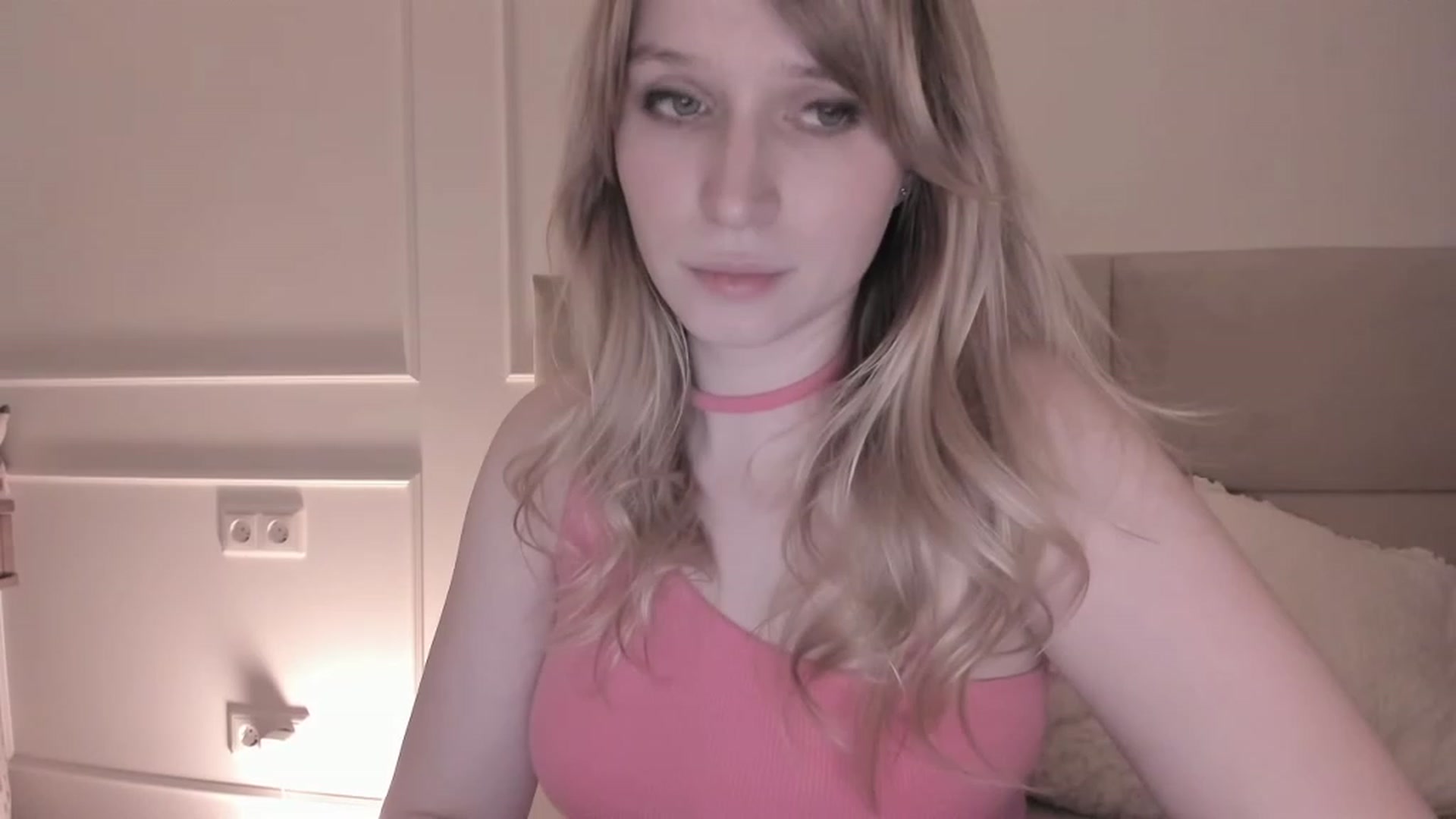 Gallery image thumbnail from Speculoos_'s myfreecams stream on, 02/02/2023, 20:54 image 4 of 20