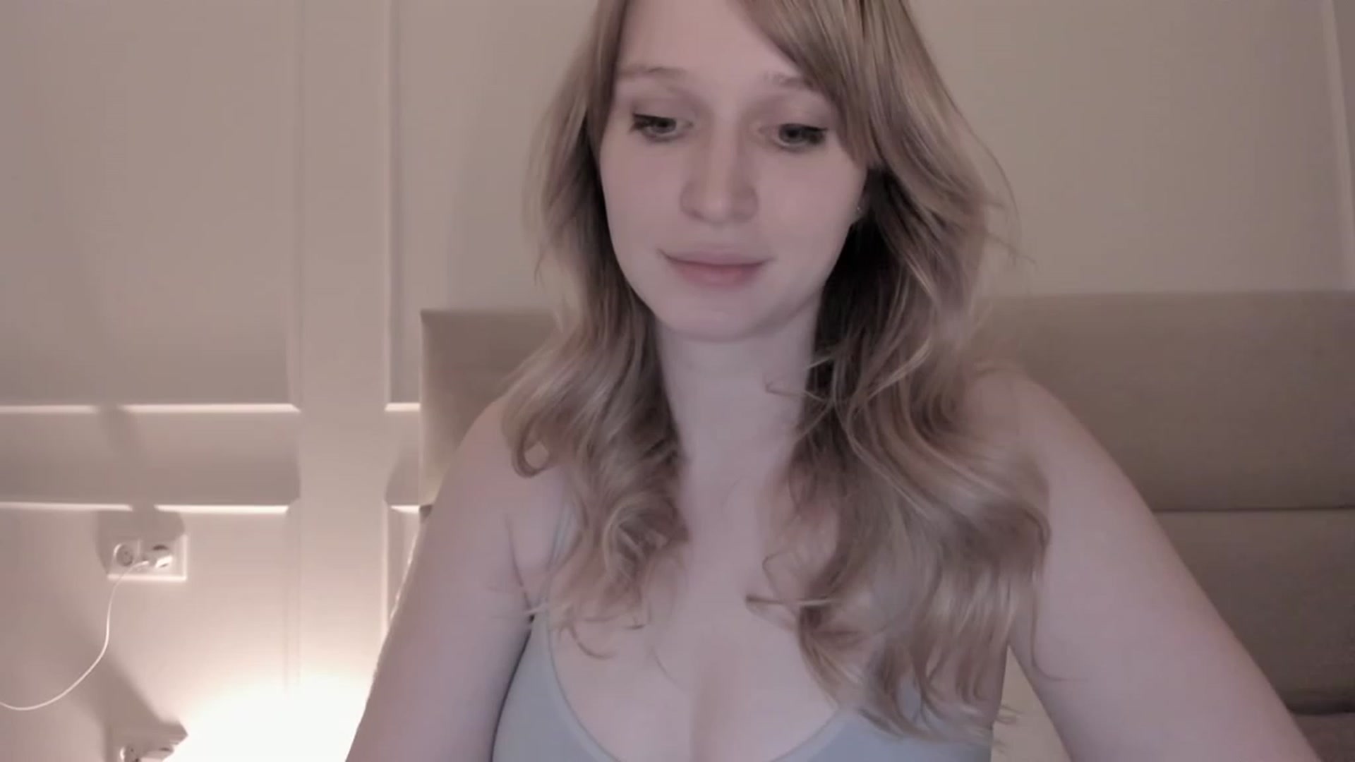 Gallery image thumbnail from Speculoos_'s myfreecams stream on, 02/09/2023, 20:29 image 2 of 20