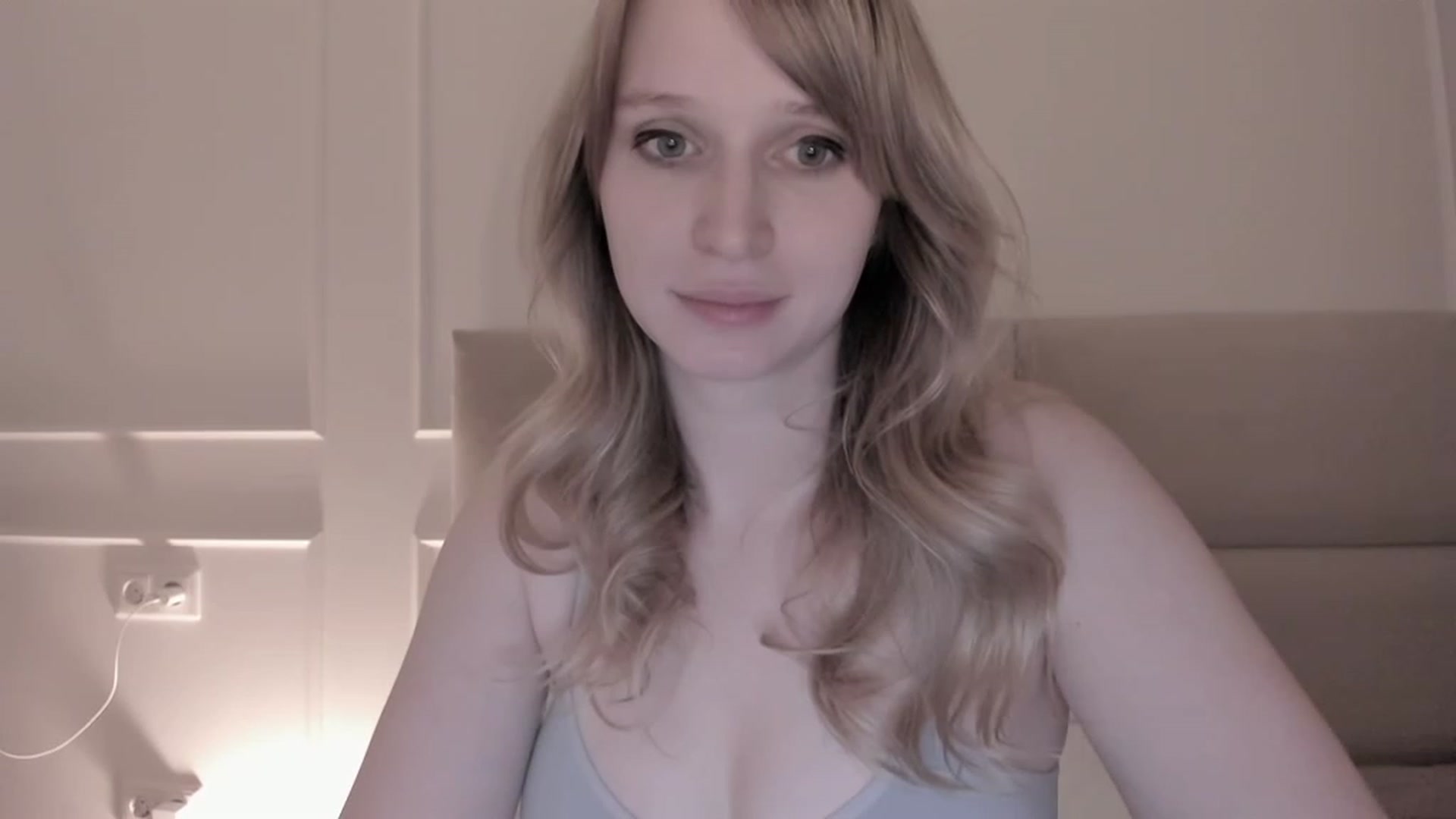 Gallery image thumbnail from Speculoos_'s myfreecams stream on, 02/09/2023, 20:29 image 3 of 20