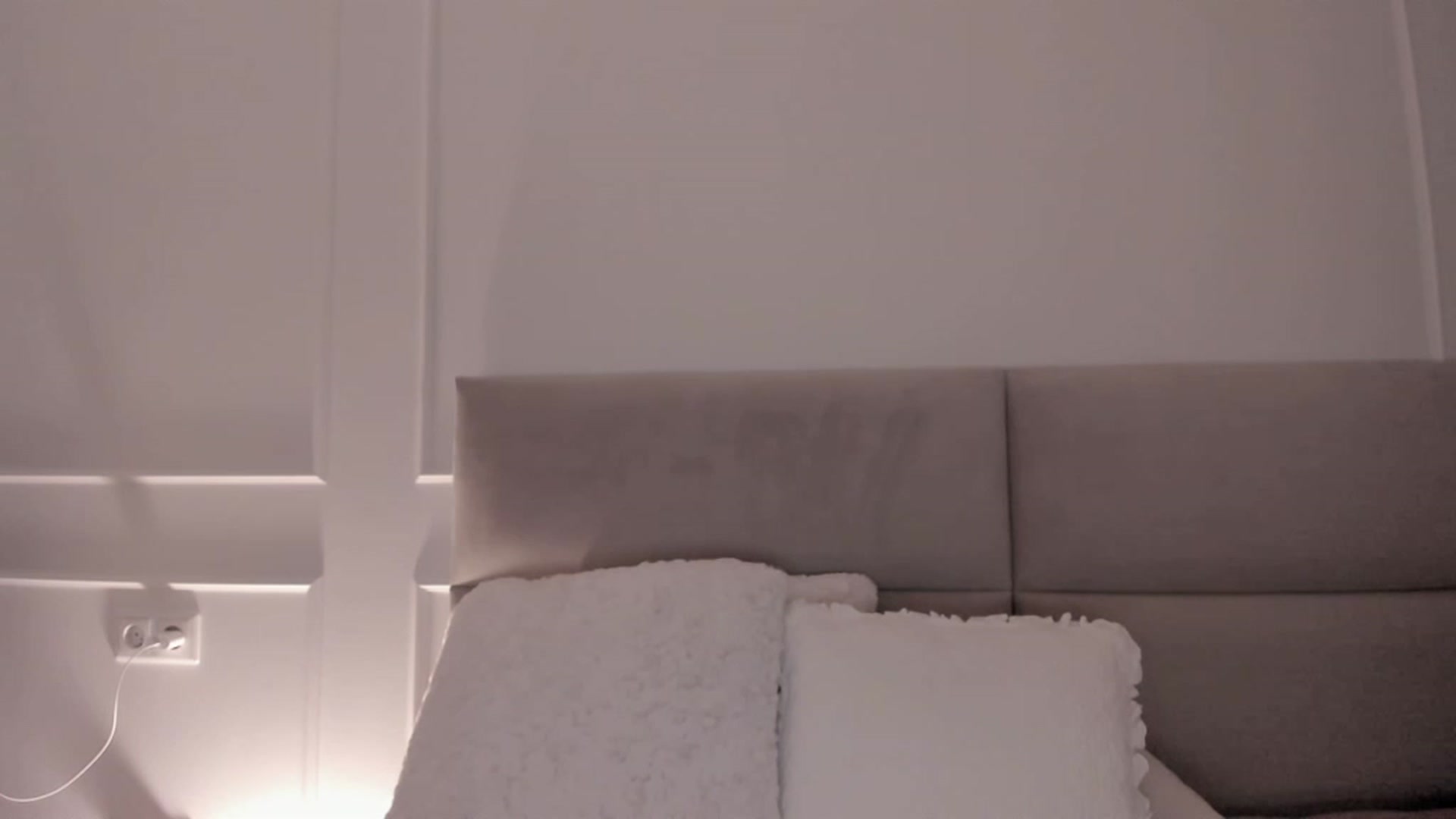 Gallery image thumbnail from Speculoos_'s myfreecams stream on, 02/09/2023, 20:29 image 4 of 20