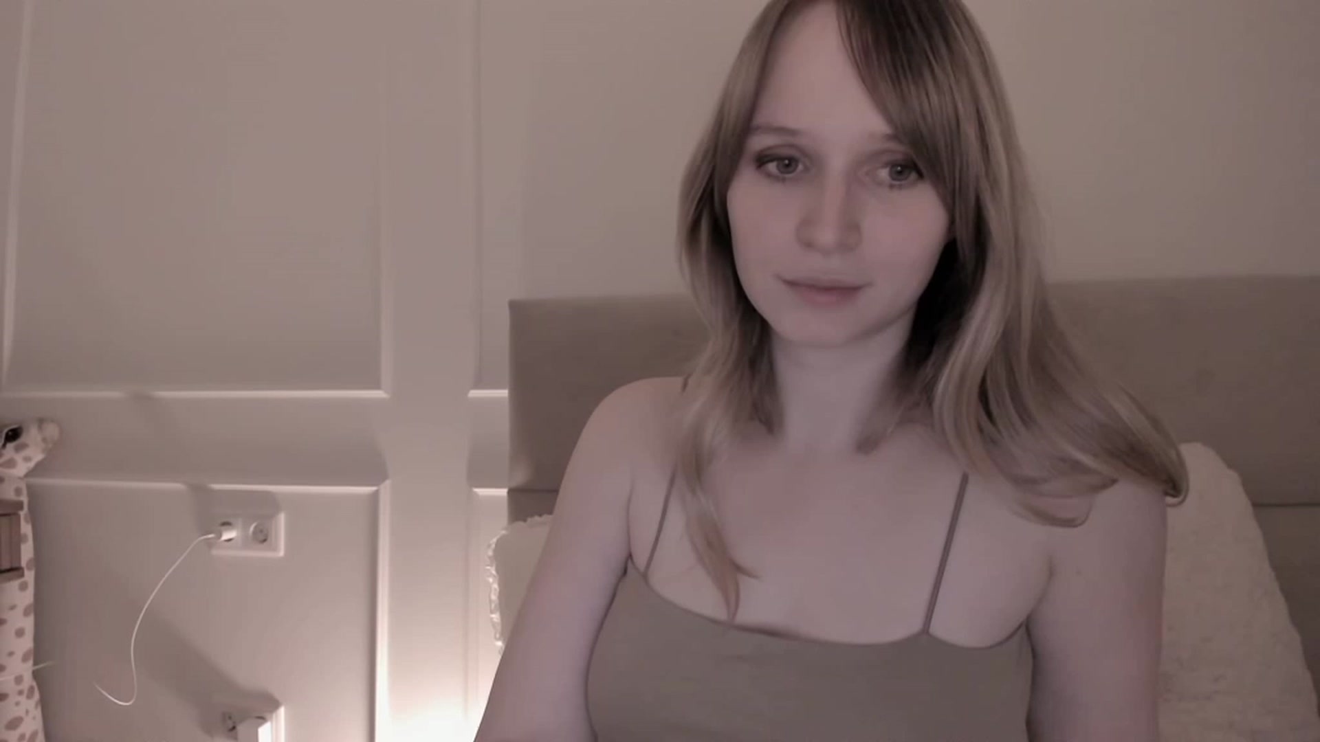 Gallery image thumbnail from Speculoos_'s myfreecams stream on, 02/26/2023, 21:06 image 6 of 20