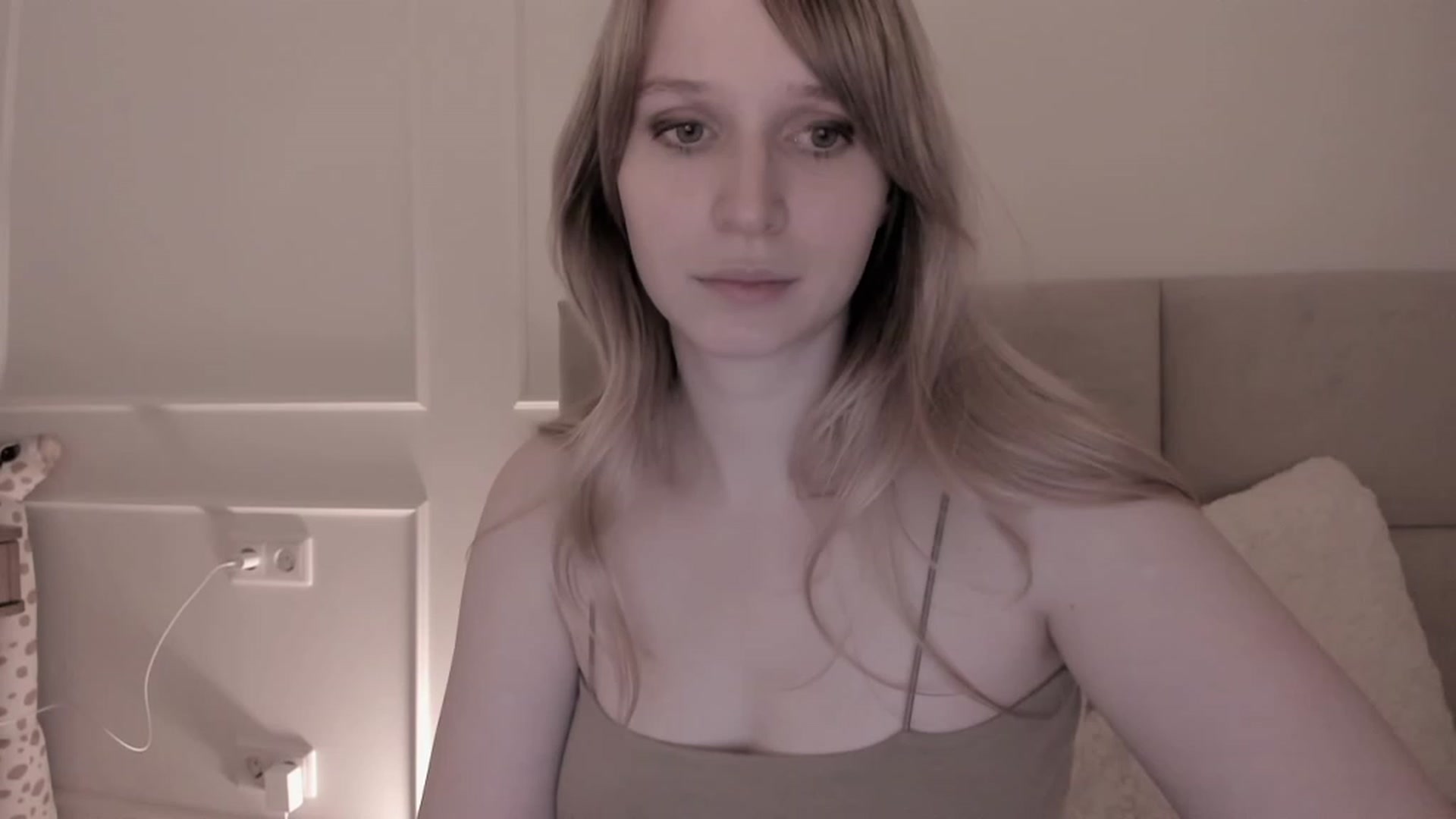 Gallery image thumbnail from Speculoos_'s myfreecams stream on, 02/26/2023, 21:06 image 4 of 20