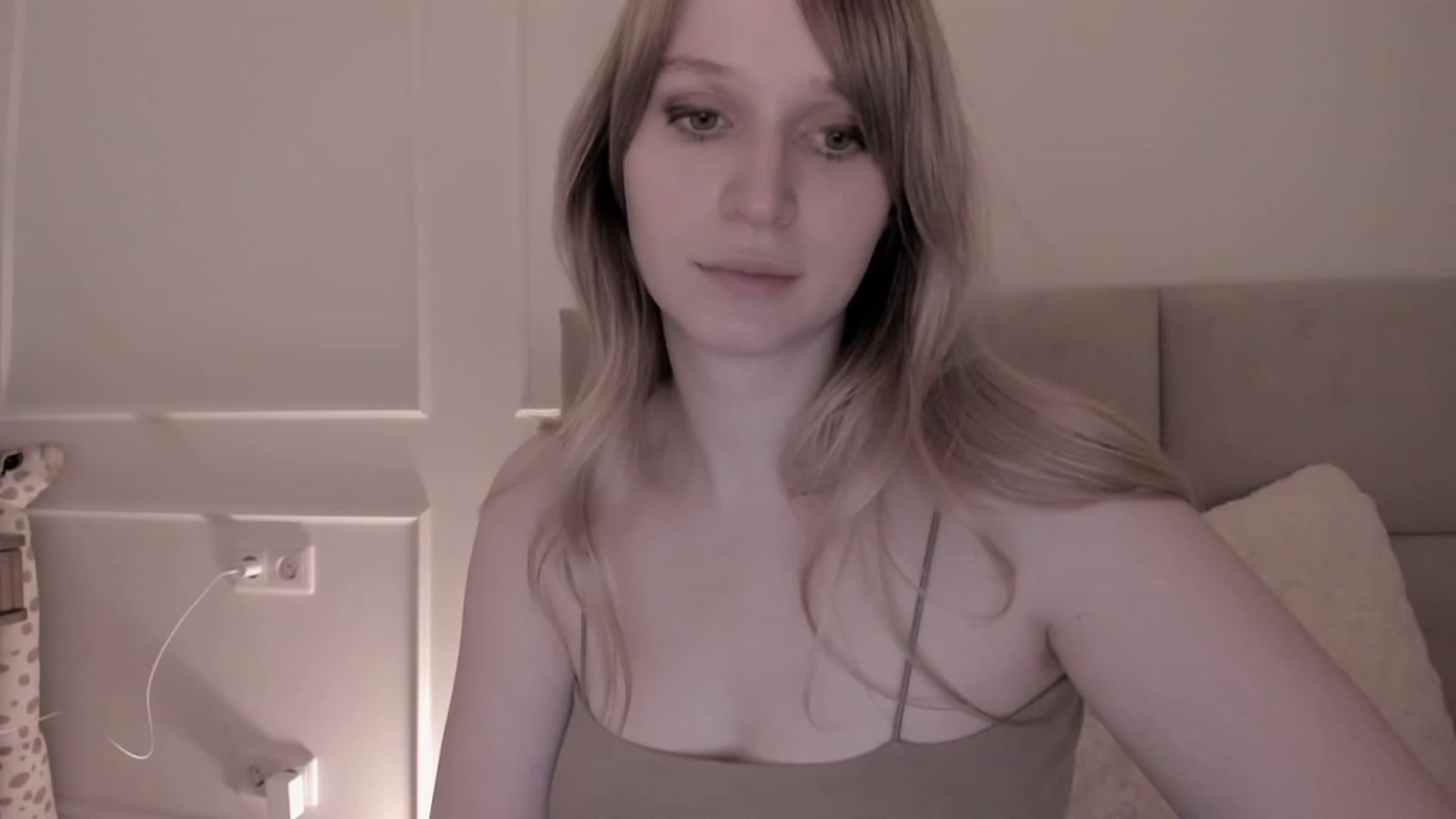 Gallery image thumbnail from Speculoos_'s myfreecams stream on, 02/26/2023, 21:06 image 3 of 20
