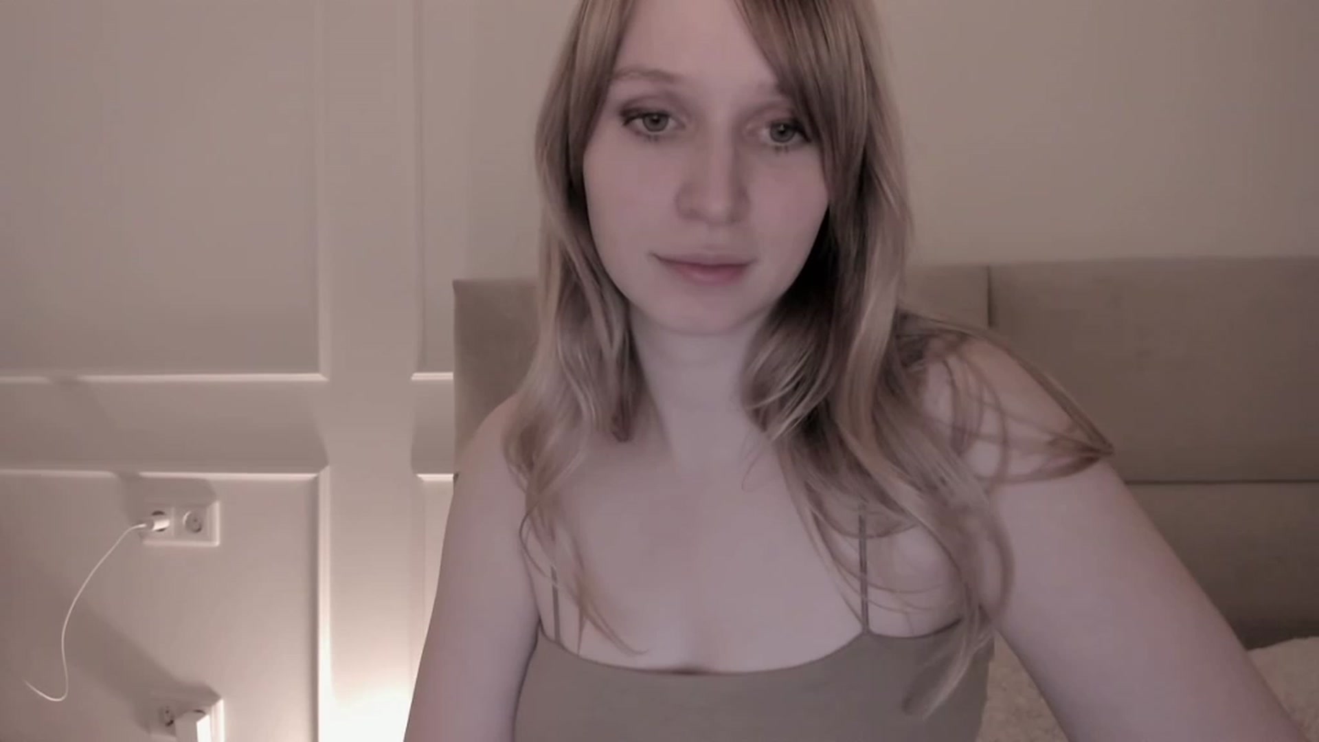 Gallery image thumbnail from Speculoos_'s myfreecams stream on, 02/26/2023, 21:06 image 20 of 20