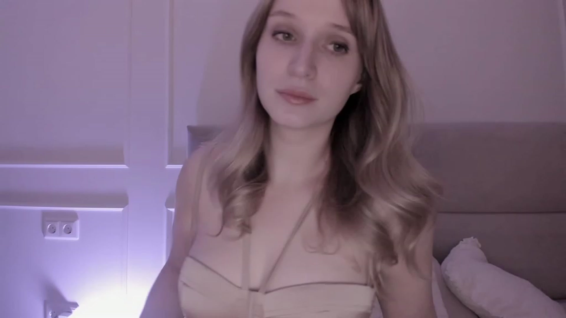 Gallery image thumbnail from Speculoos_'s myfreecams stream on, 03/12/2023, 21:13 image 2 of 20