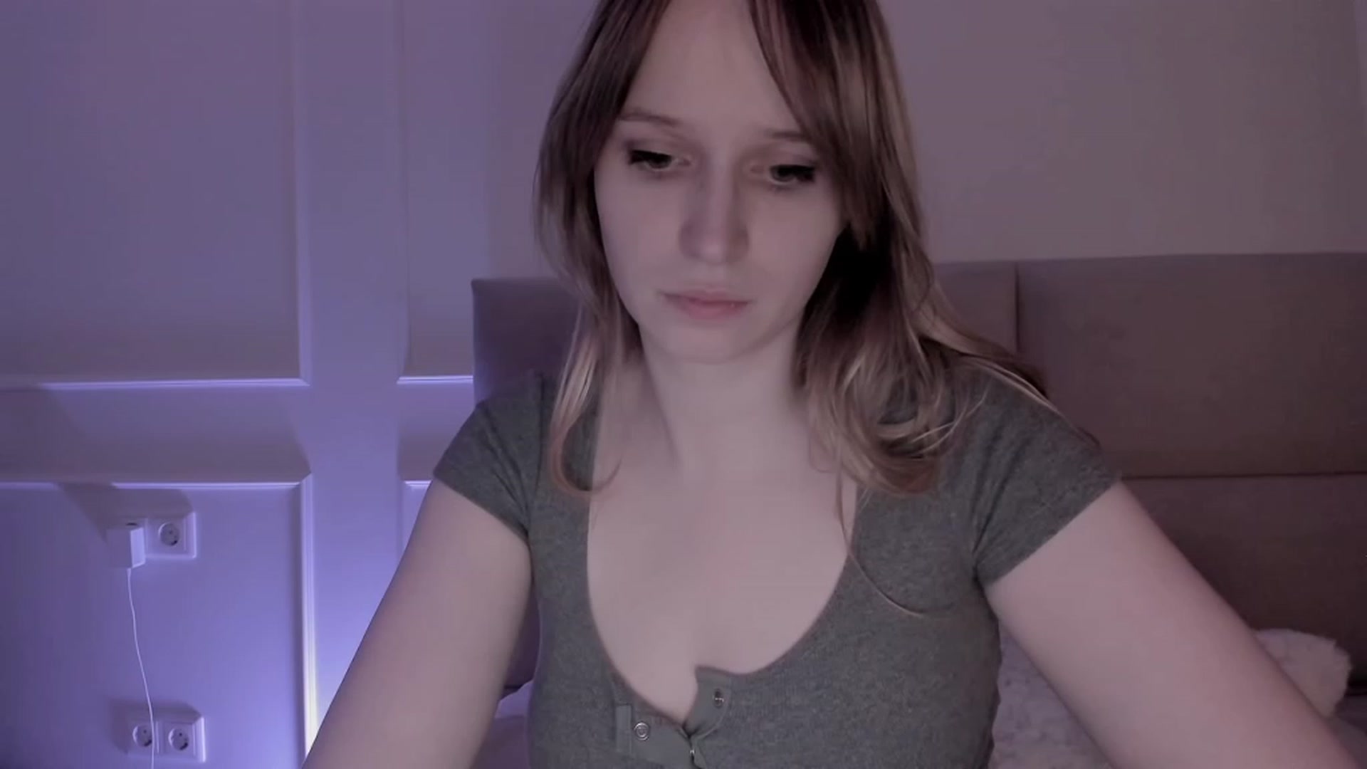 Gallery image thumbnail from Speculoos_'s myfreecams stream on, 04/21/2023, 20:55 image 12 of 20