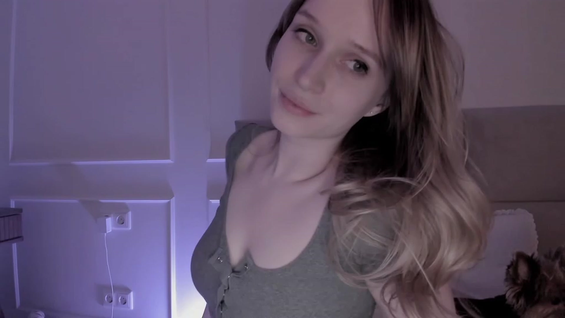 Gallery image thumbnail from Speculoos_'s myfreecams stream on, 04/21/2023, 20:55 image 2 of 20