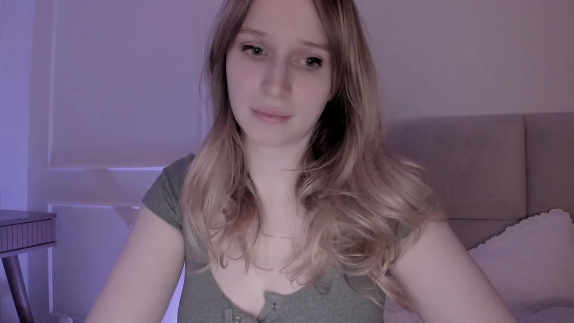 Gallery image thumbnail from Speculoos_'s myfreecams stream on, 04/21/2023, 20:55 image 20 of 20