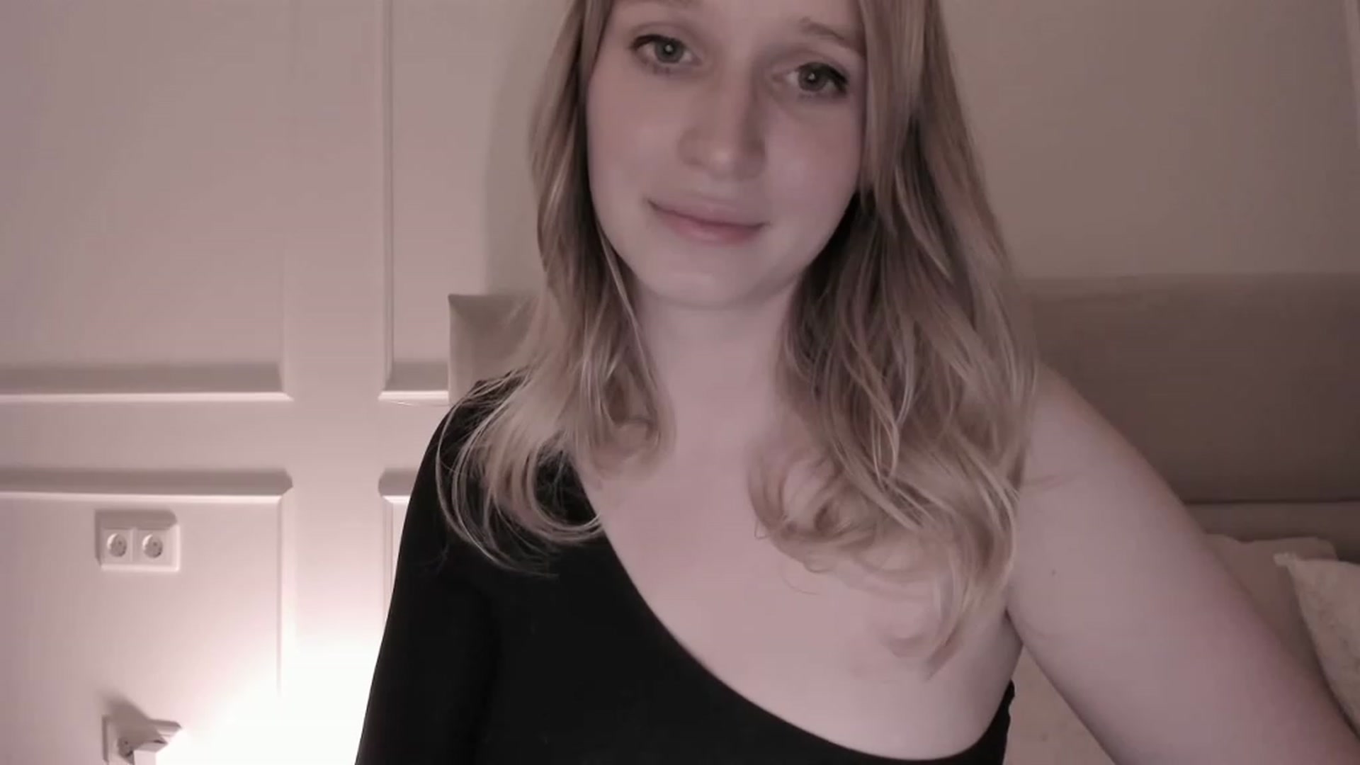Gallery image thumbnail from Speculoos_'s myfreecams stream on, 05/31/2023, 20:44 image 18 of 20