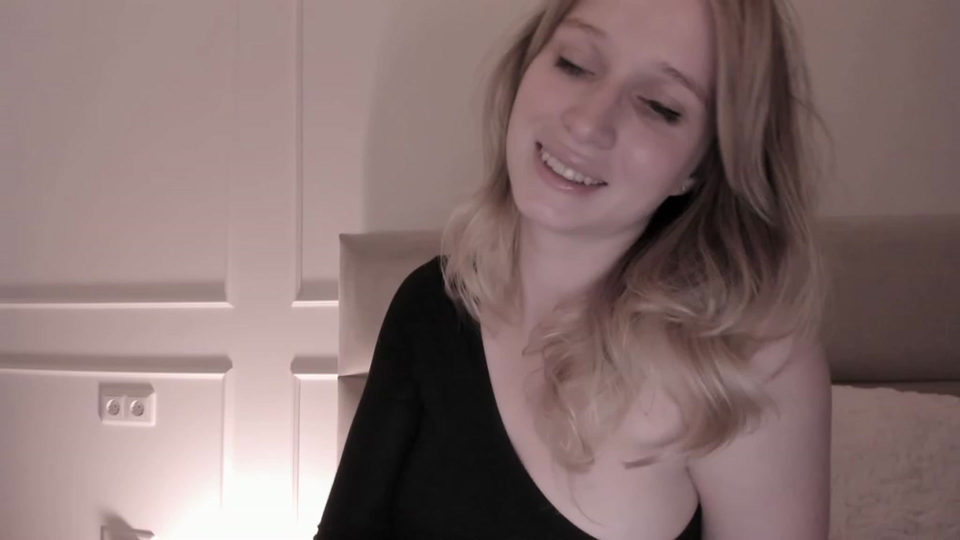 Gallery image thumbnail from Speculoos_'s myfreecams stream on, 05/31/2023, 20:44 image 4 of 20