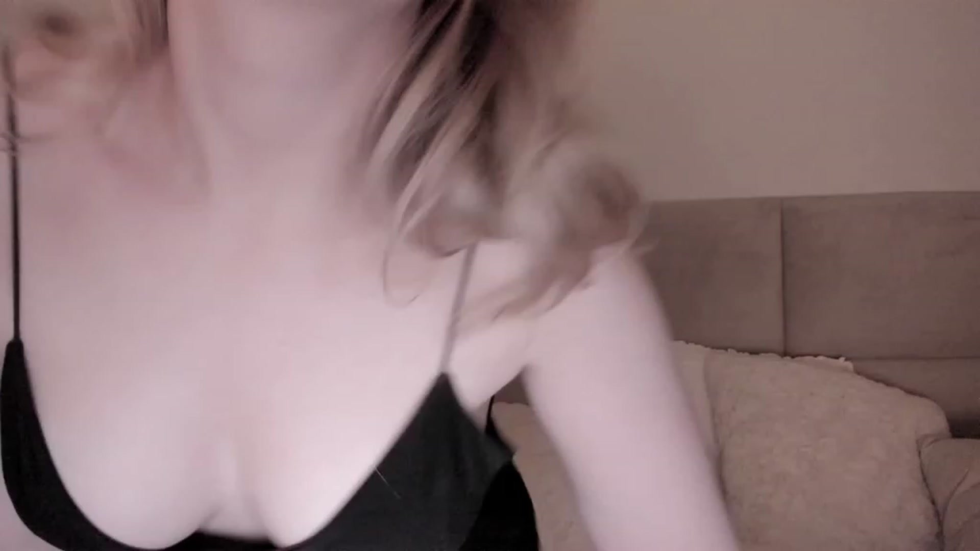 Gallery image thumbnail from Speculoos_'s myfreecams stream on, 06/02/2023, 20:16 image 14 of 20