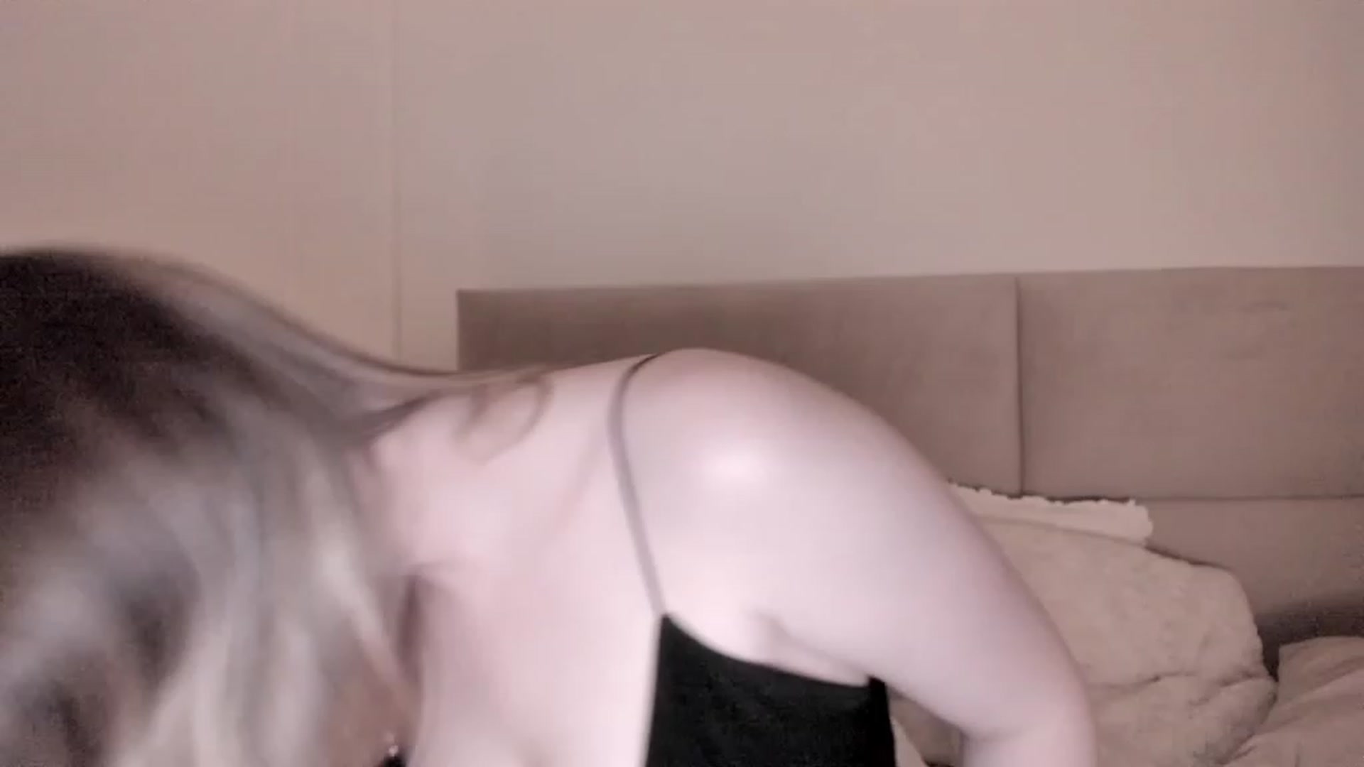 Gallery image thumbnail from Speculoos_'s myfreecams stream on, 06/02/2023, 20:50 image 5 of 20