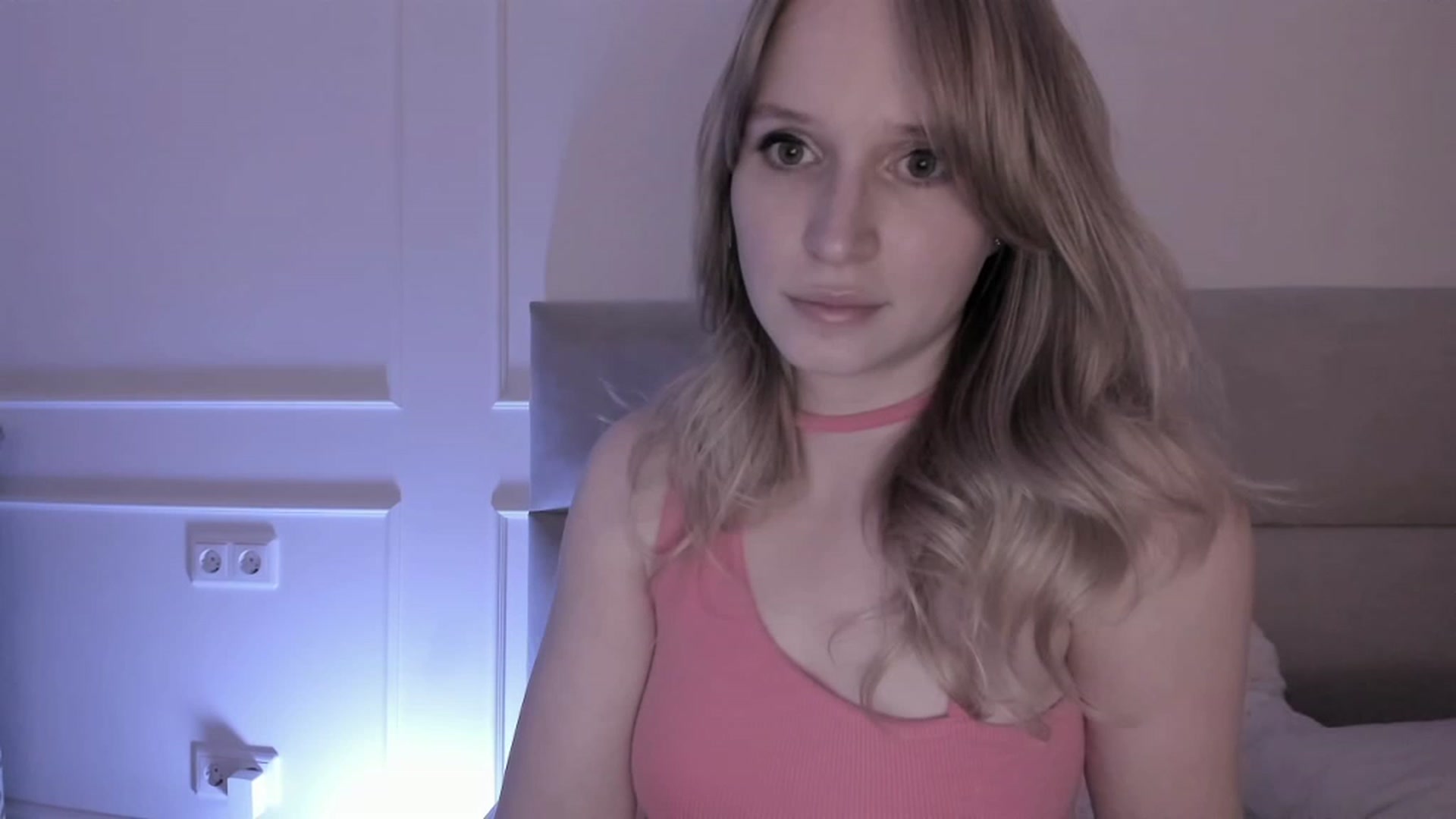 Gallery image thumbnail from Speculoos_'s myfreecams stream on, 07/18/2023, 20:09 image 15 of 20