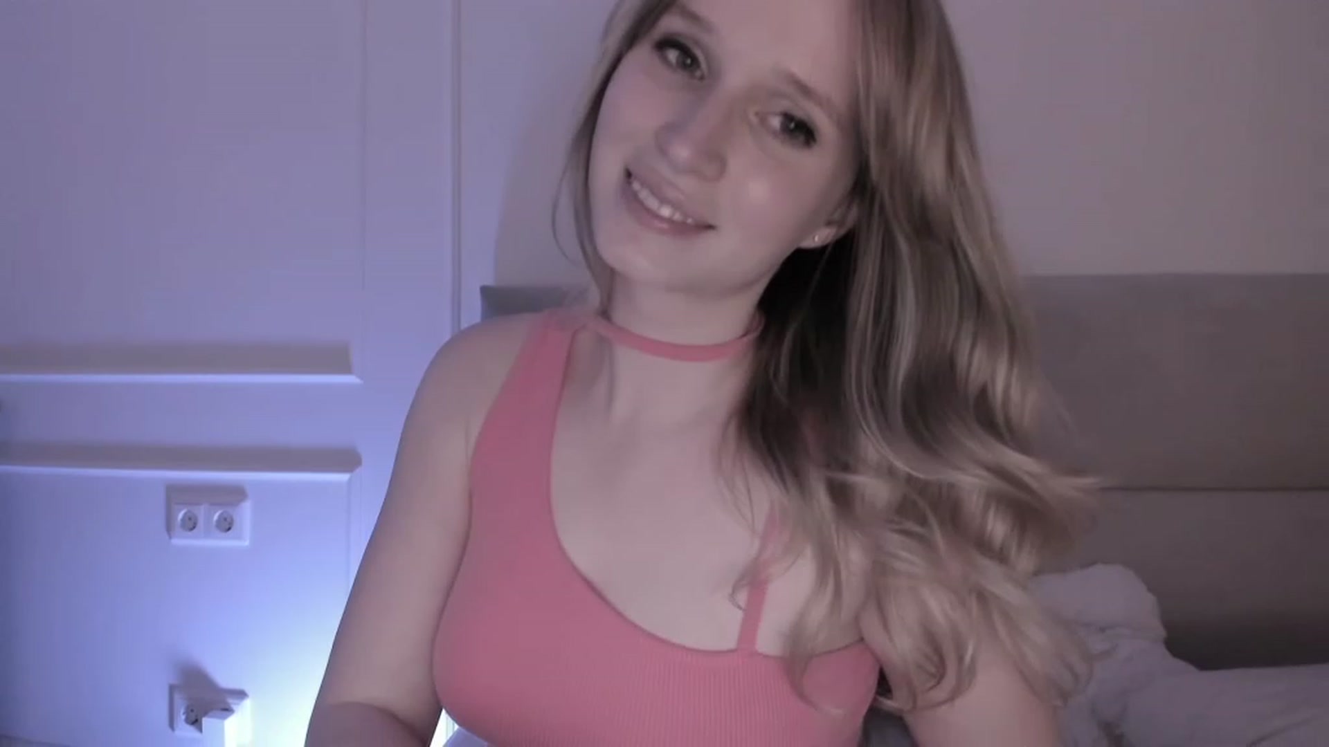 Gallery image thumbnail from Speculoos_'s myfreecams stream on, 07/18/2023, 20:09 image 10 of 20