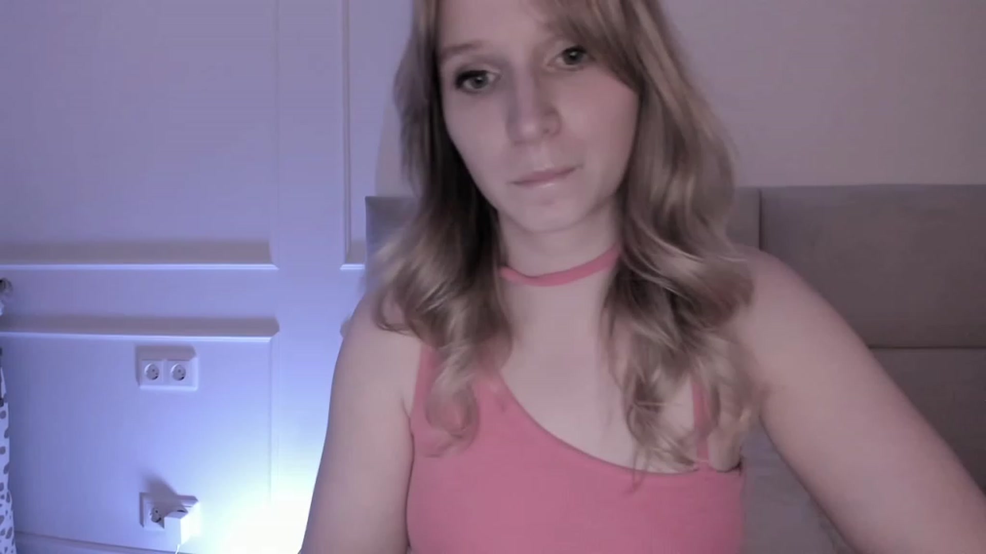 Gallery image thumbnail from Speculoos_'s myfreecams stream on, 07/18/2023, 20:09 image 2 of 20
