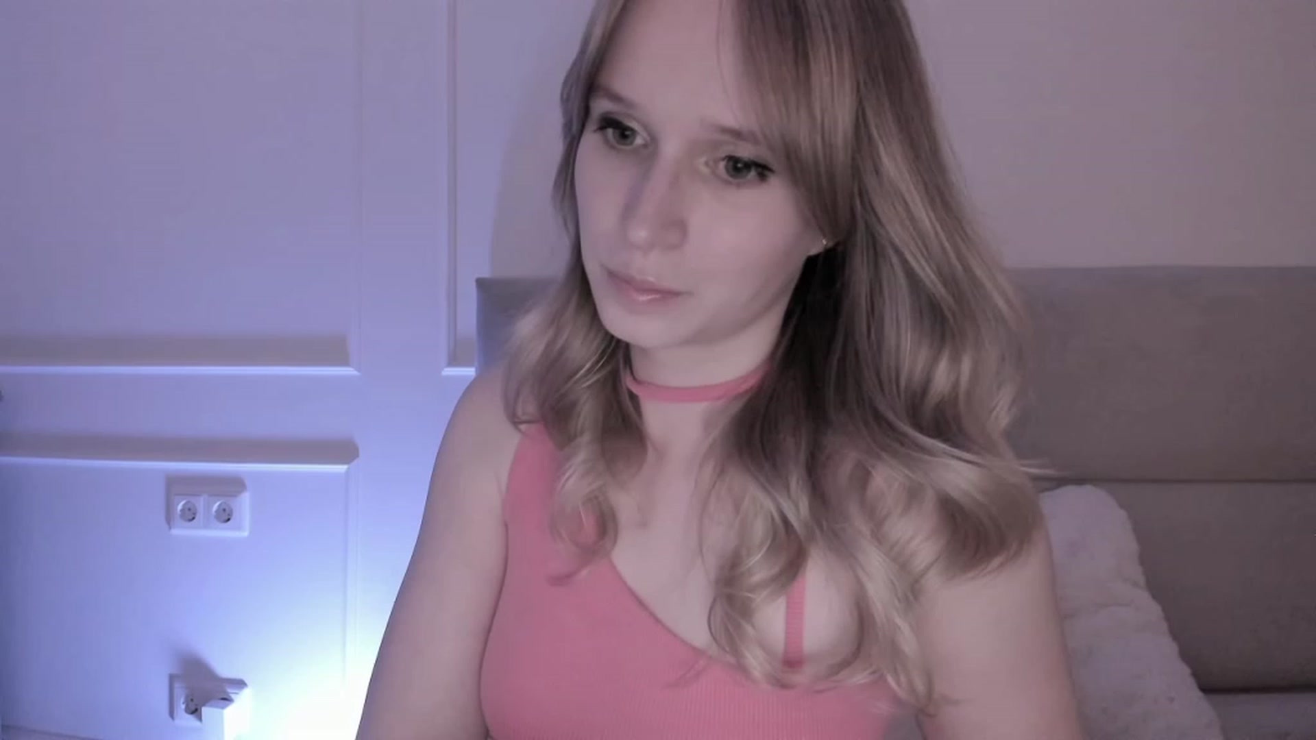 Gallery image thumbnail from Speculoos_'s myfreecams stream on, 07/18/2023, 20:09 image 3 of 20