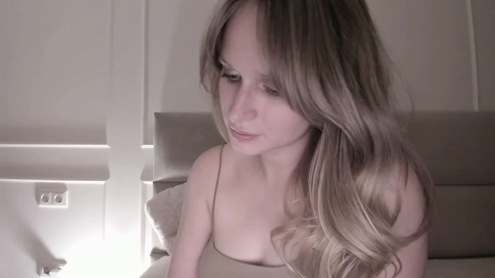 Gallery image thumbnail from Speculoos_'s myfreecams stream on, 07/22/2023, 20:19 image 5 of 20