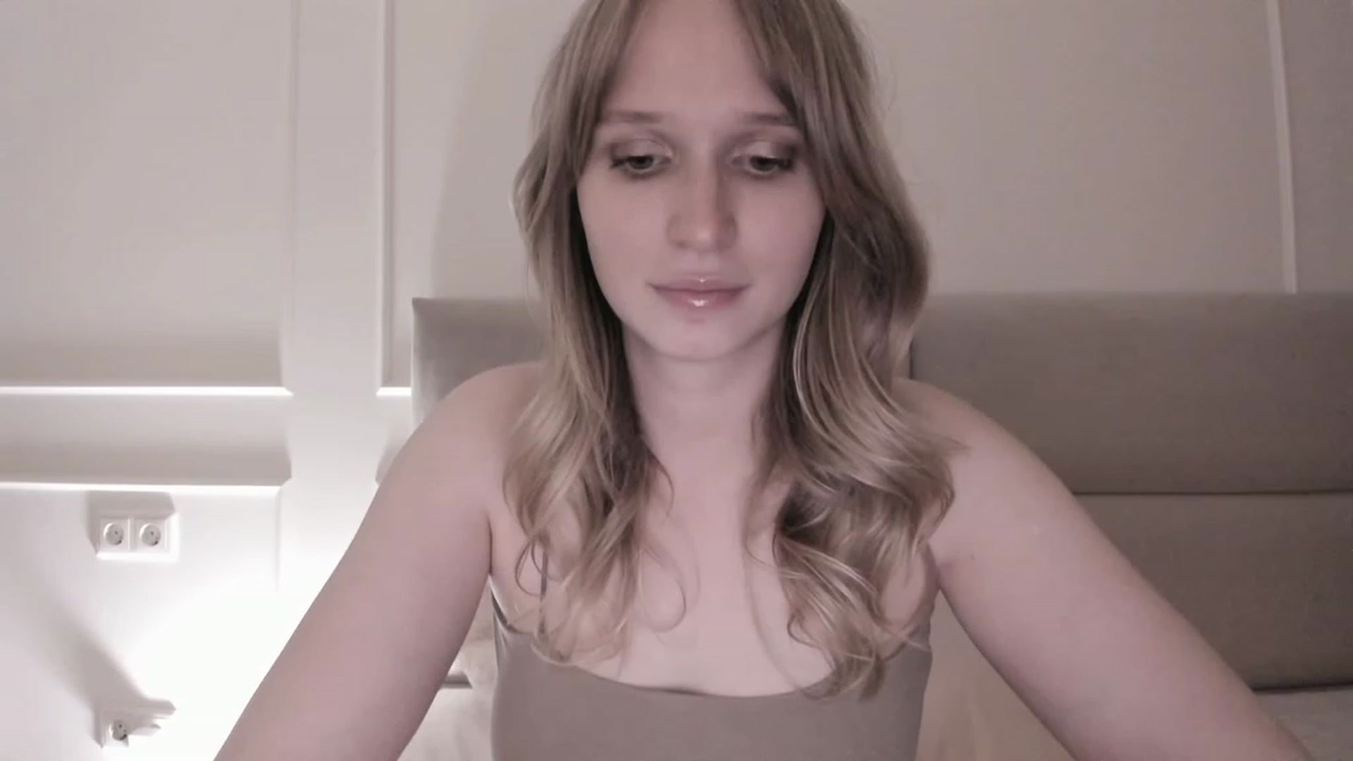 Gallery image thumbnail from Speculoos_'s myfreecams stream on, 07/22/2023, 20:19 image 1 of 20