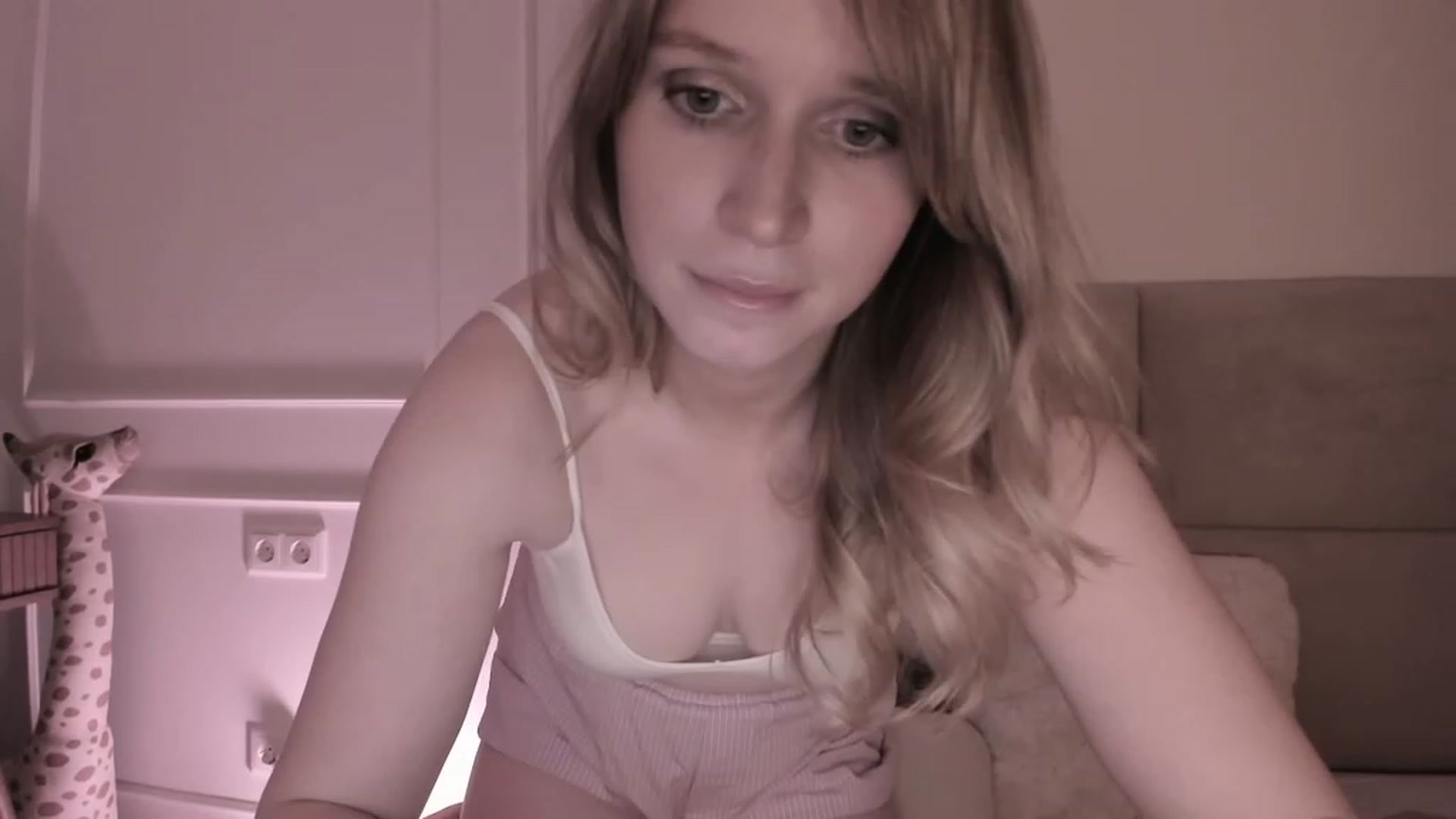 Gallery image thumbnail from Speculoos_'s myfreecams stream on, 07/26/2023, 20:02 image 7 of 20