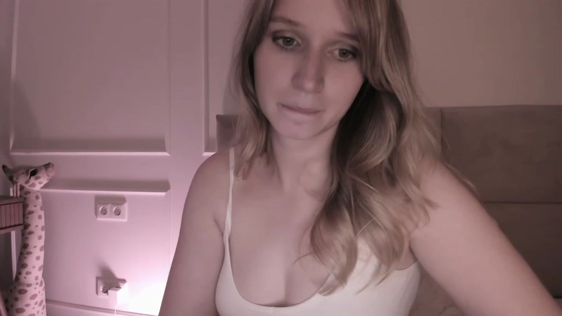 Gallery image thumbnail from Speculoos_'s myfreecams stream on, 07/26/2023, 20:02 image 9 of 20