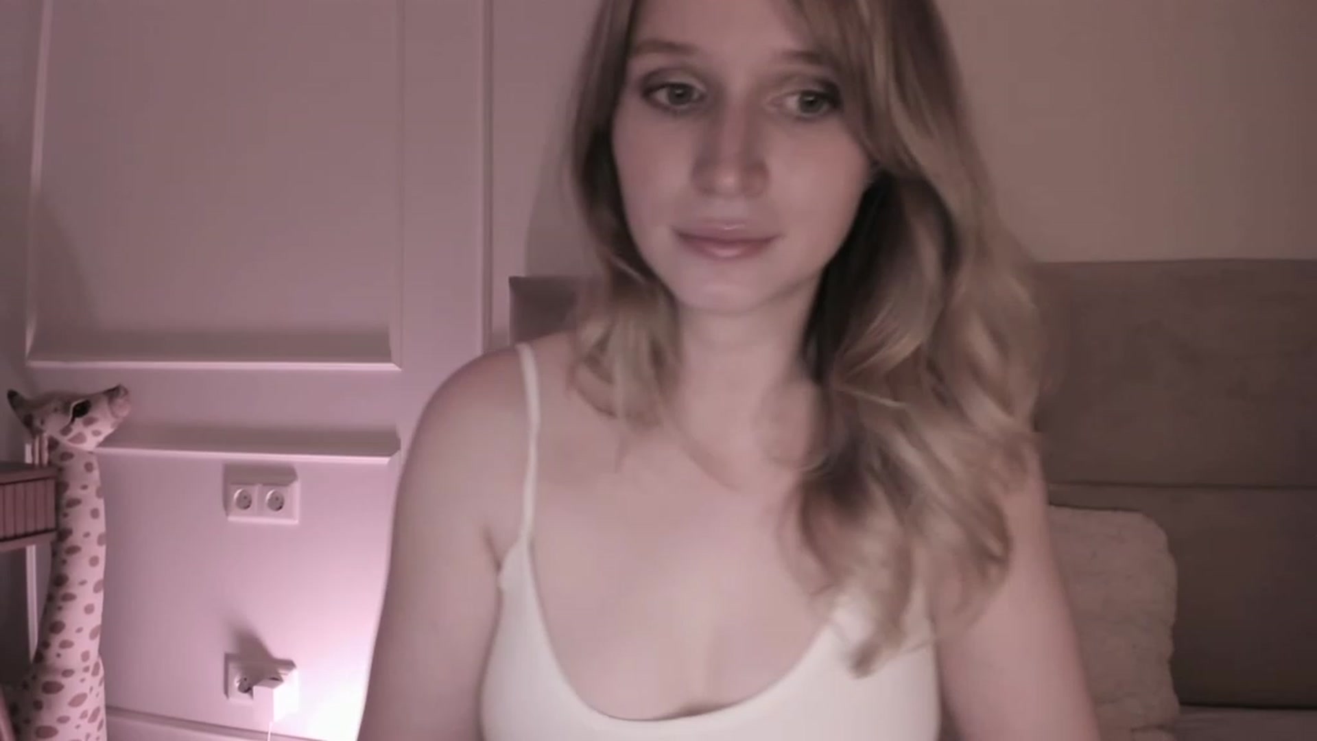 Gallery image thumbnail from Speculoos_'s myfreecams stream on, 07/26/2023, 20:02 image 12 of 20