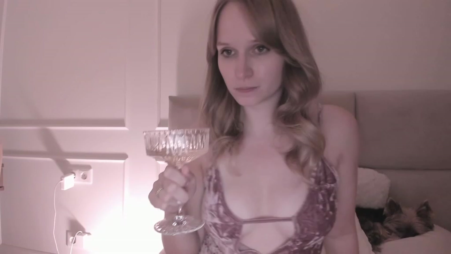 Gallery image thumbnail from Speculoos_'s myfreecams stream on, 09/26/2023, 20:40 image 7 of 20