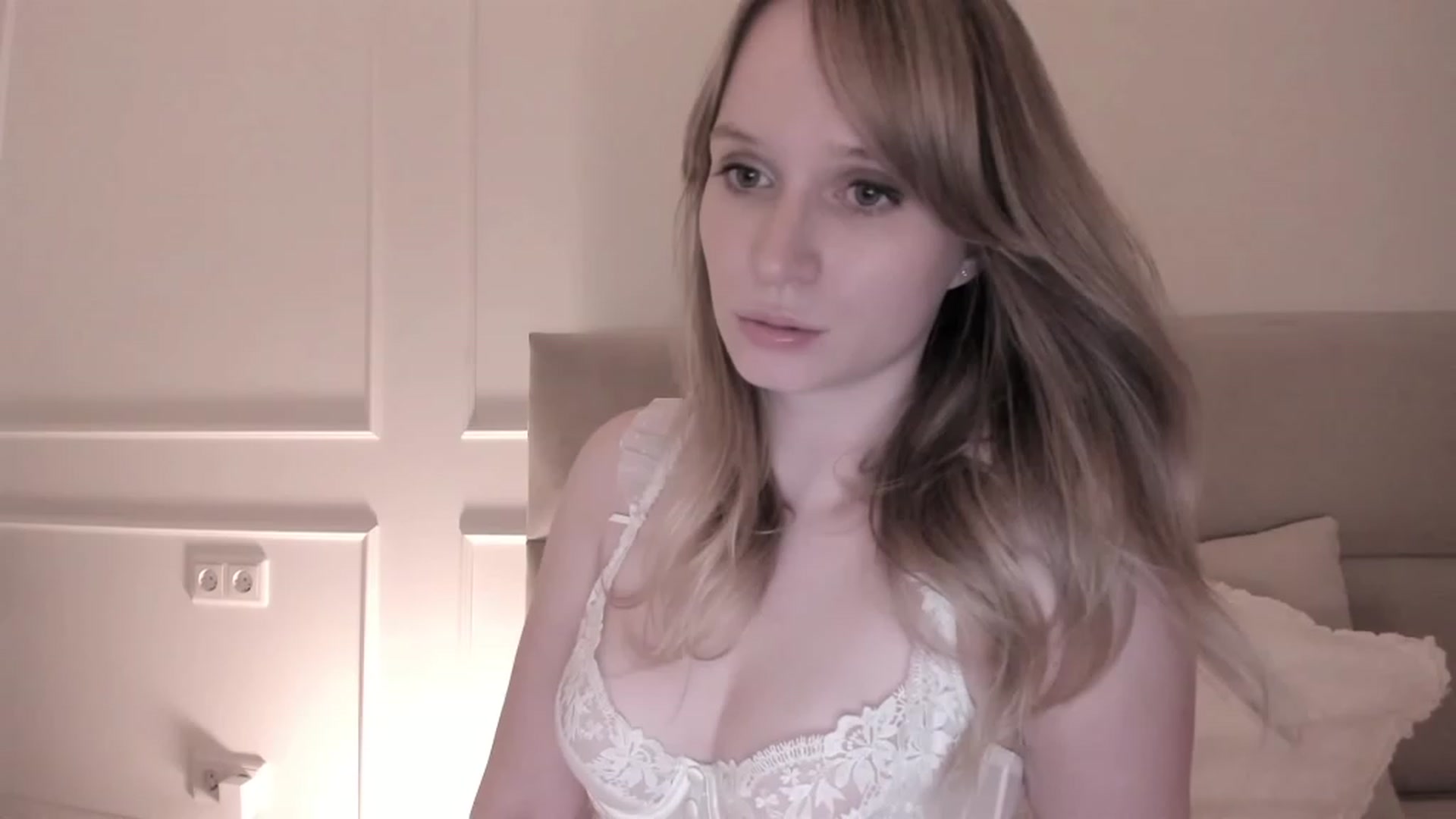Gallery image thumbnail from Speculoos_'s myfreecams stream on, 10/10/2023, 20:41 image 1 of 20