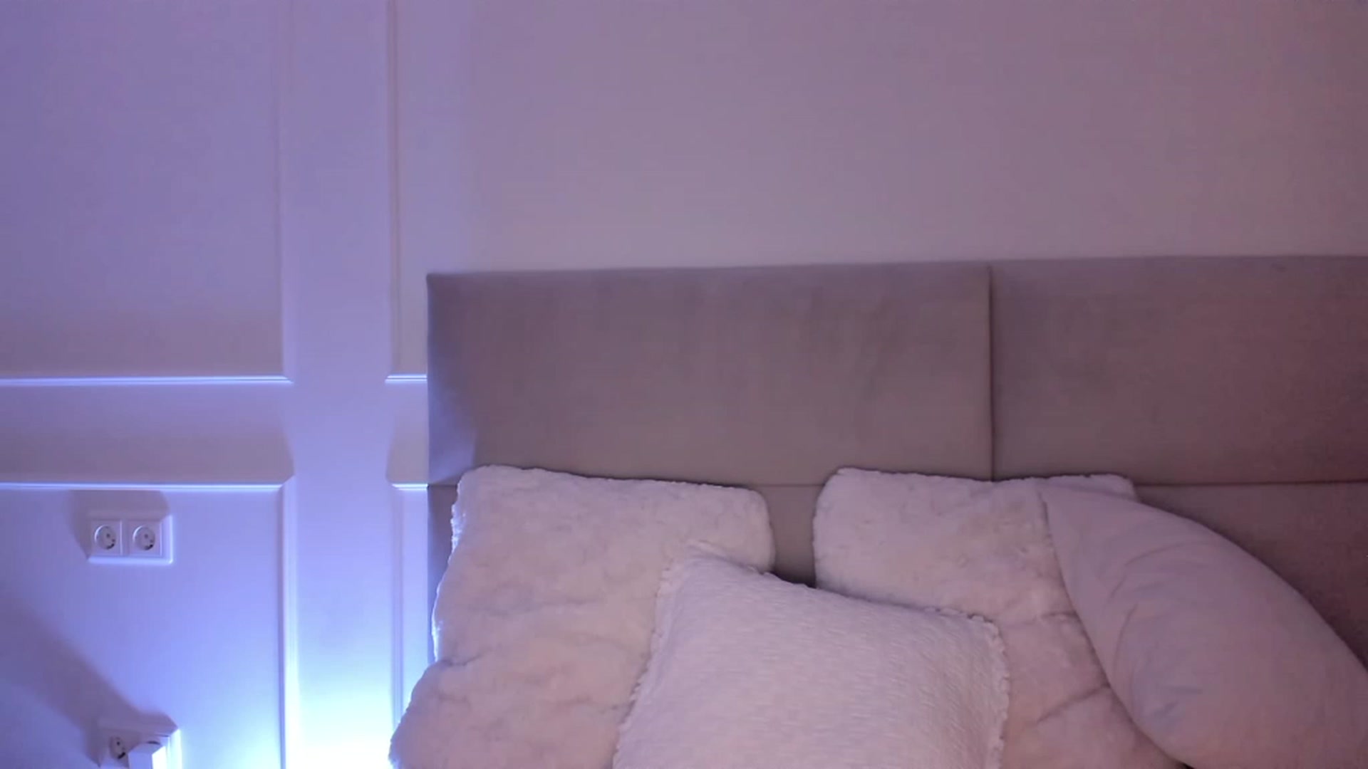Gallery image thumbnail from Speculoos_'s myfreecams stream on, 10/17/2023, 20:18 image 7 of 20
