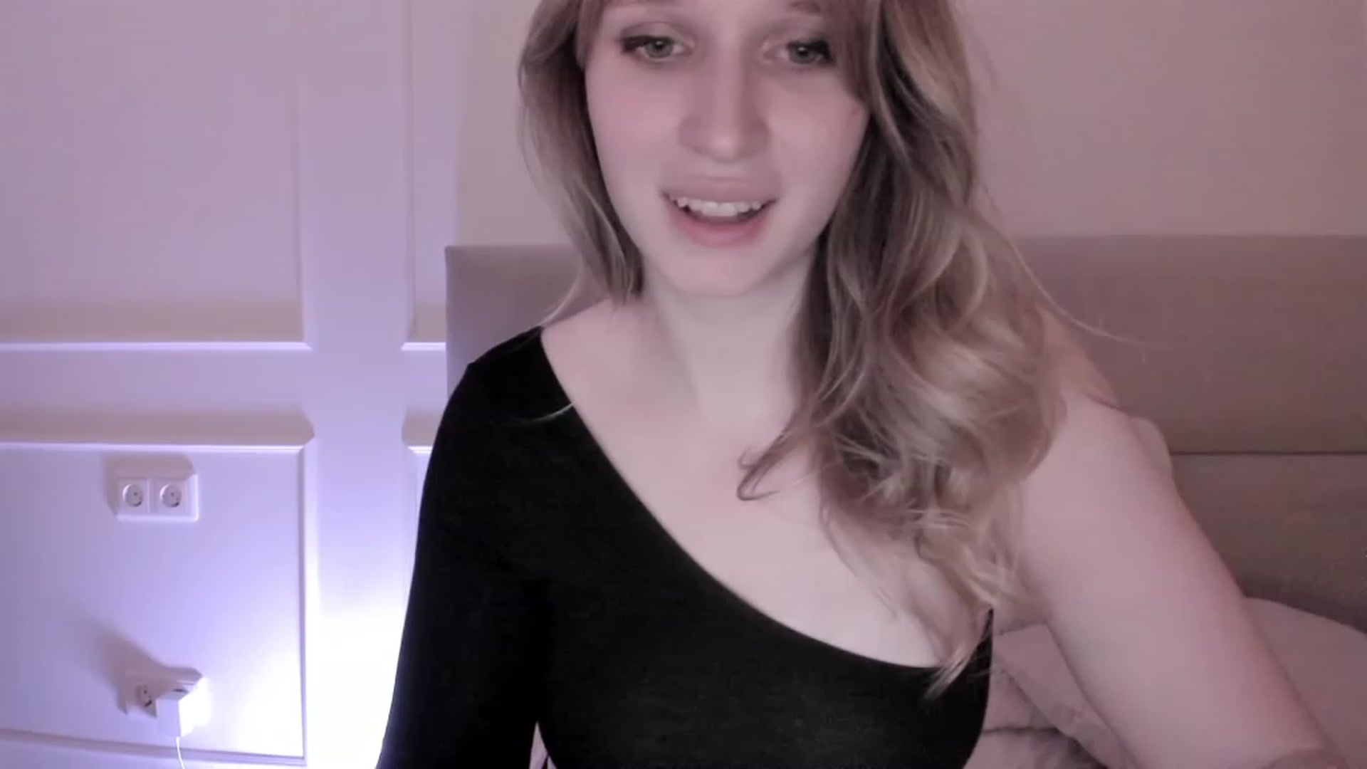 Gallery image thumbnail from Speculoos_'s myfreecams stream on, 10/26/2023, 20:28 image 18 of 20