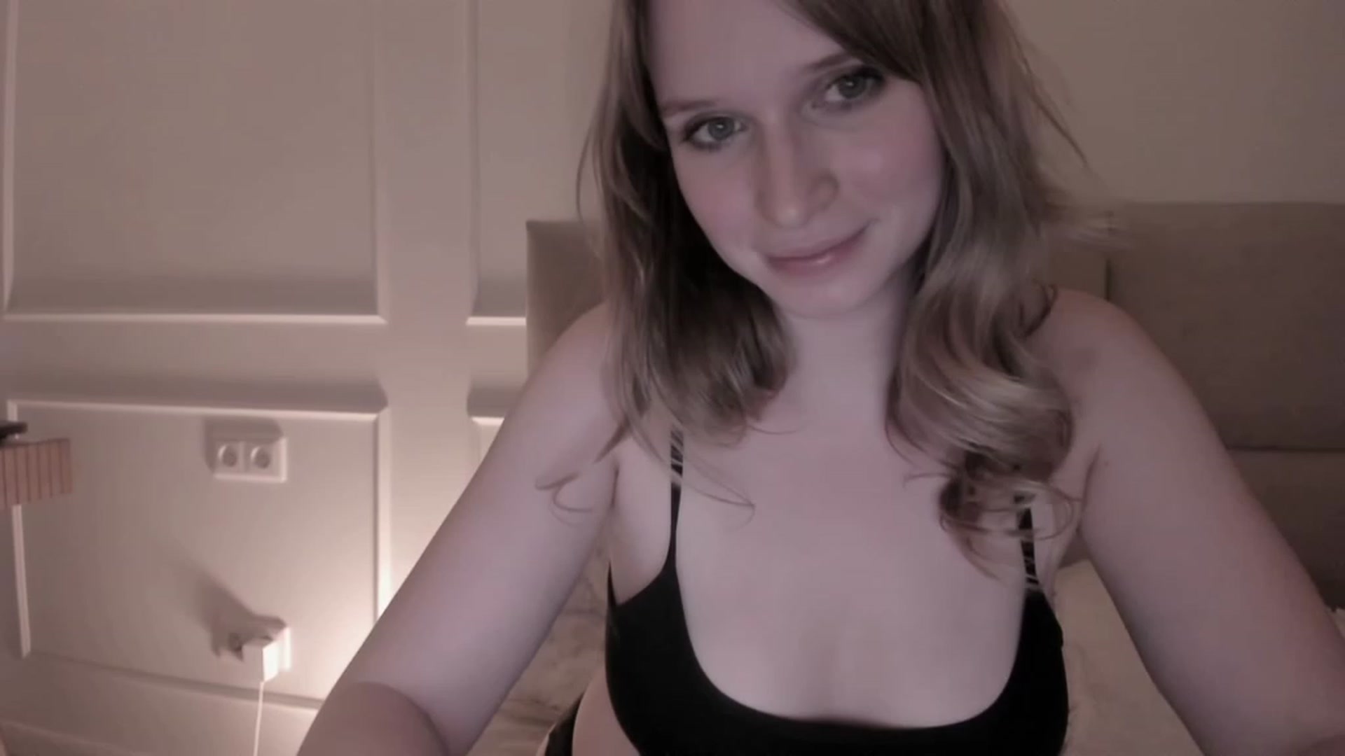 Gallery image thumbnail from Speculoos_'s myfreecams stream on, 11/14/2023, 20:59 image 15 of 20