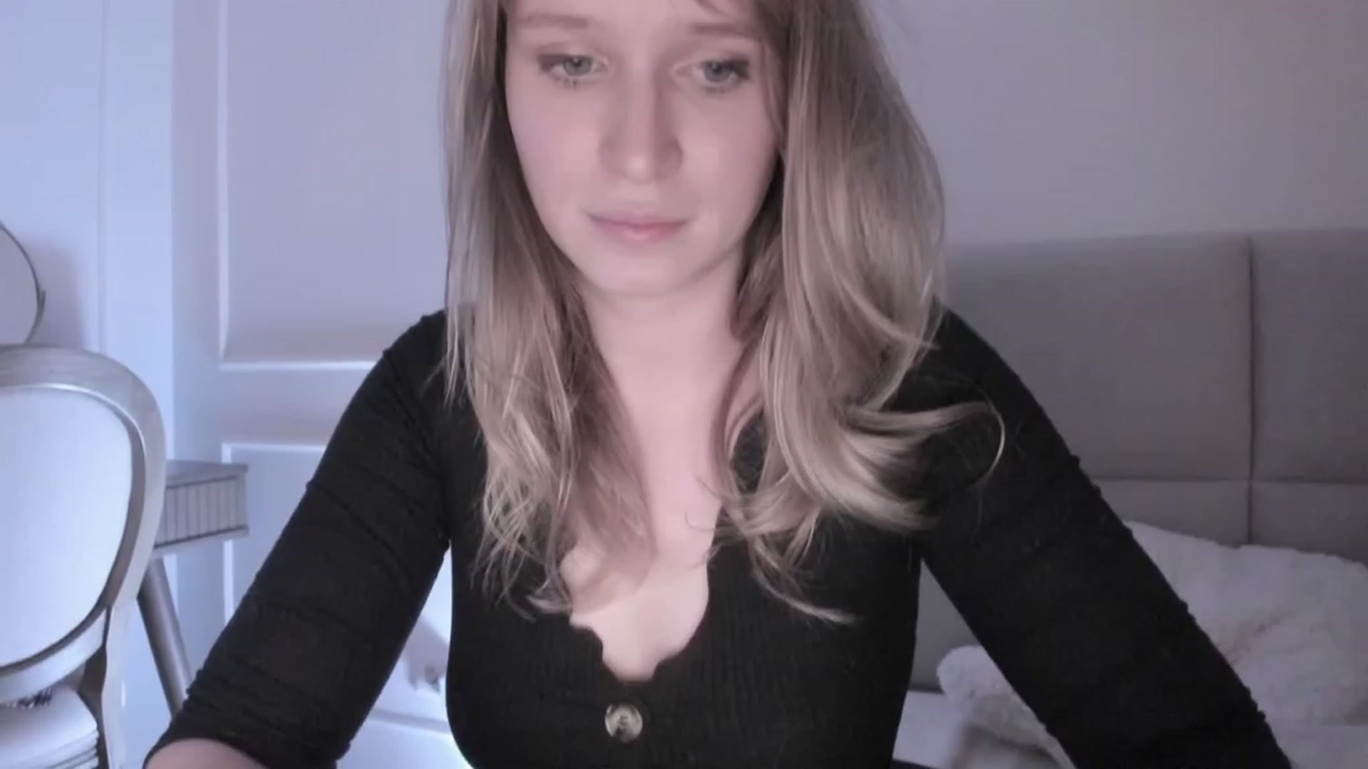 Gallery image thumbnail from Speculoos_'s myfreecams stream on, 12/14/2023, 20:57 image 17 of 20